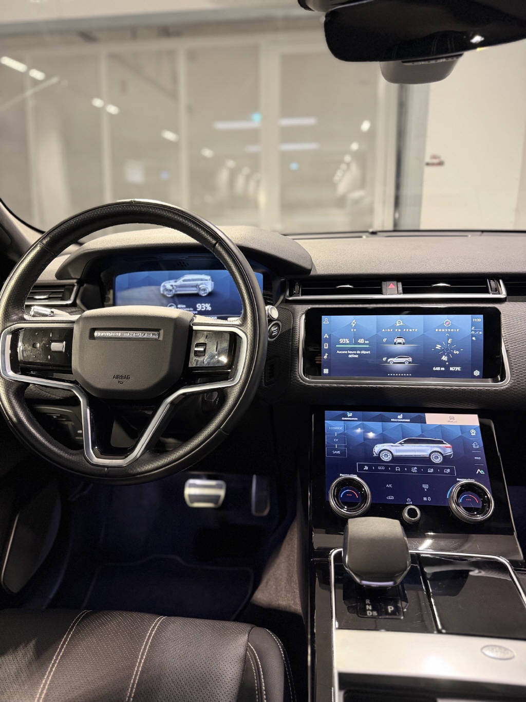 LAND ROVER Range Rover Velar 2.0 P400e R-Dynamic SE-image-6