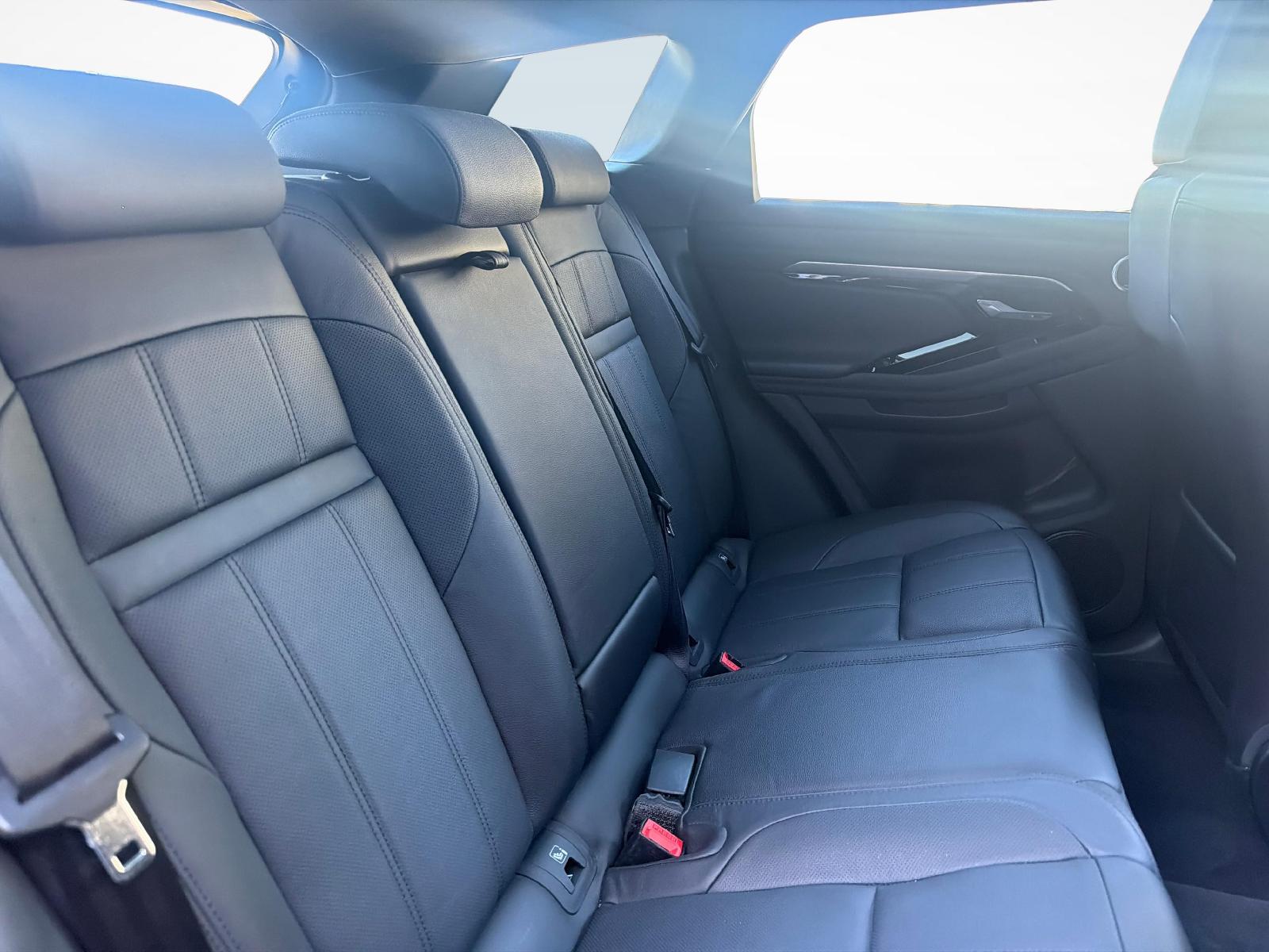 LAND ROVER Range Rover Evoque 2.0 D 165 R-Dynamic SE-image-18