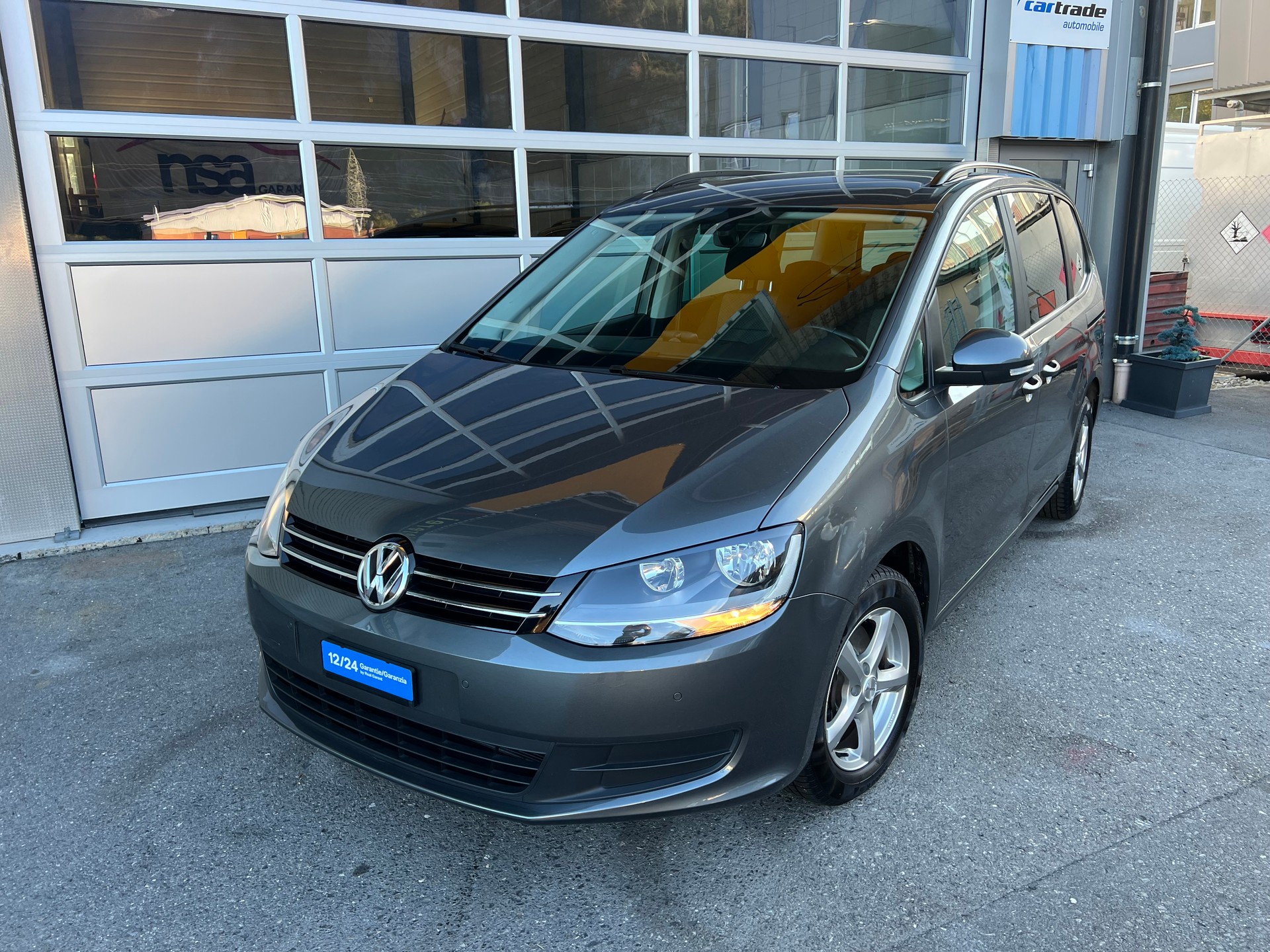VW Sharan 2.0 TDI Comfortline 4x4 PS 150 *** 7 Plätzer * Navigation * 8 fachbreift * frisch ab MFK * 12/24 Garantie möglich **-showroom-element-1