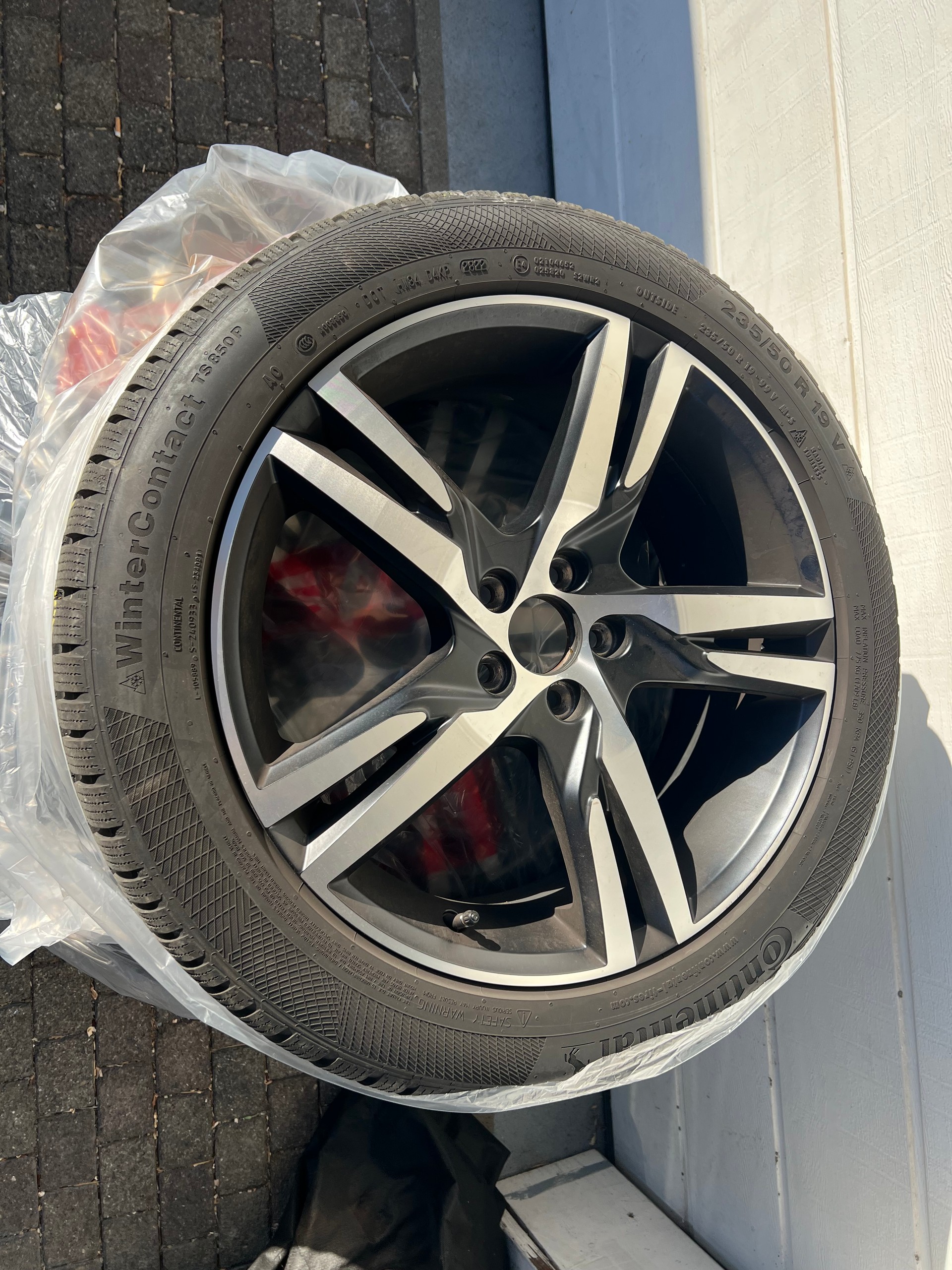 VOLVO XC40 T5 AWD R-Design Geartronic *248 PS*-image-32