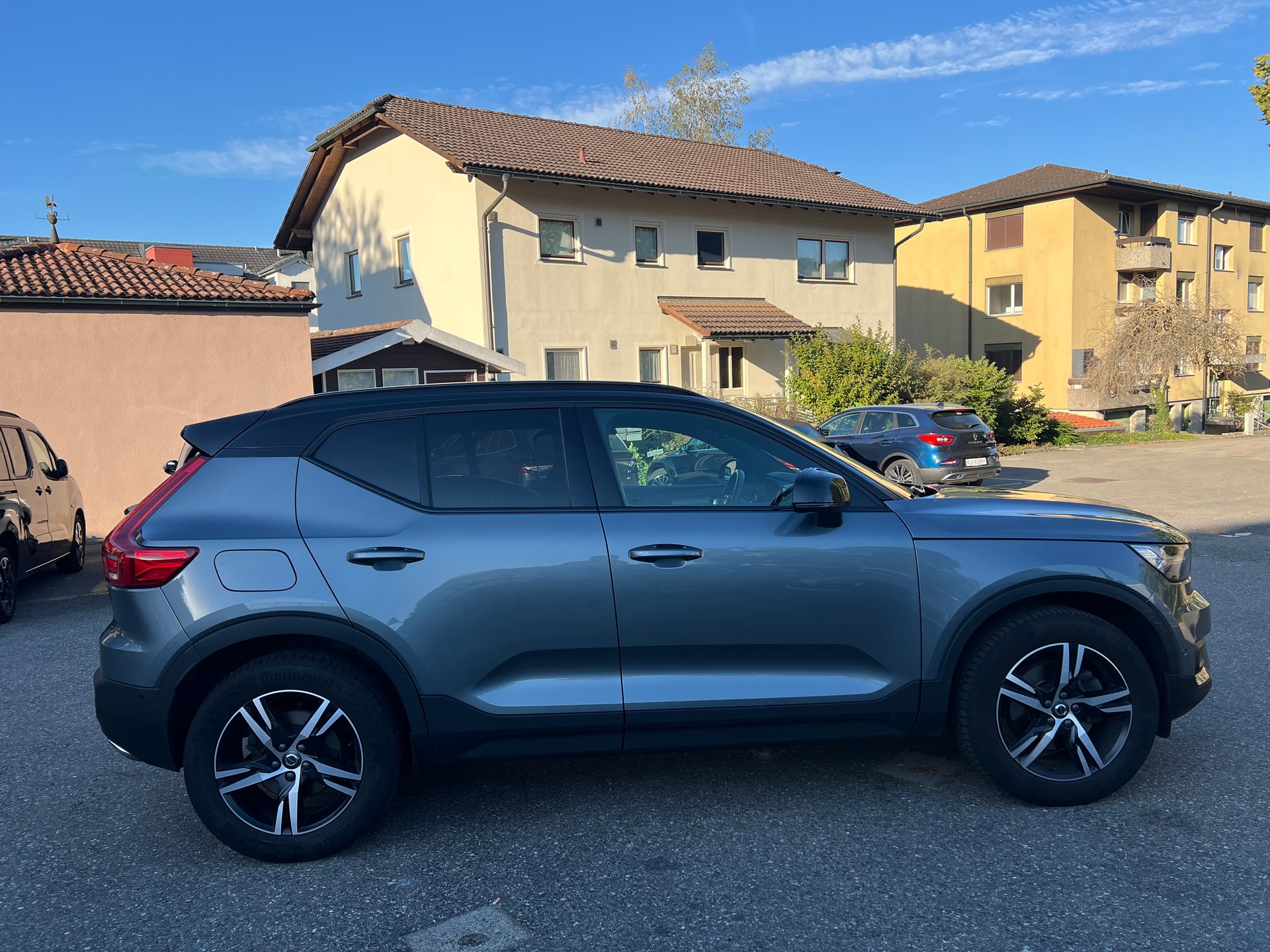 VOLVO XC40 T5 AWD R-Design Geartronic *248 PS*-image-4