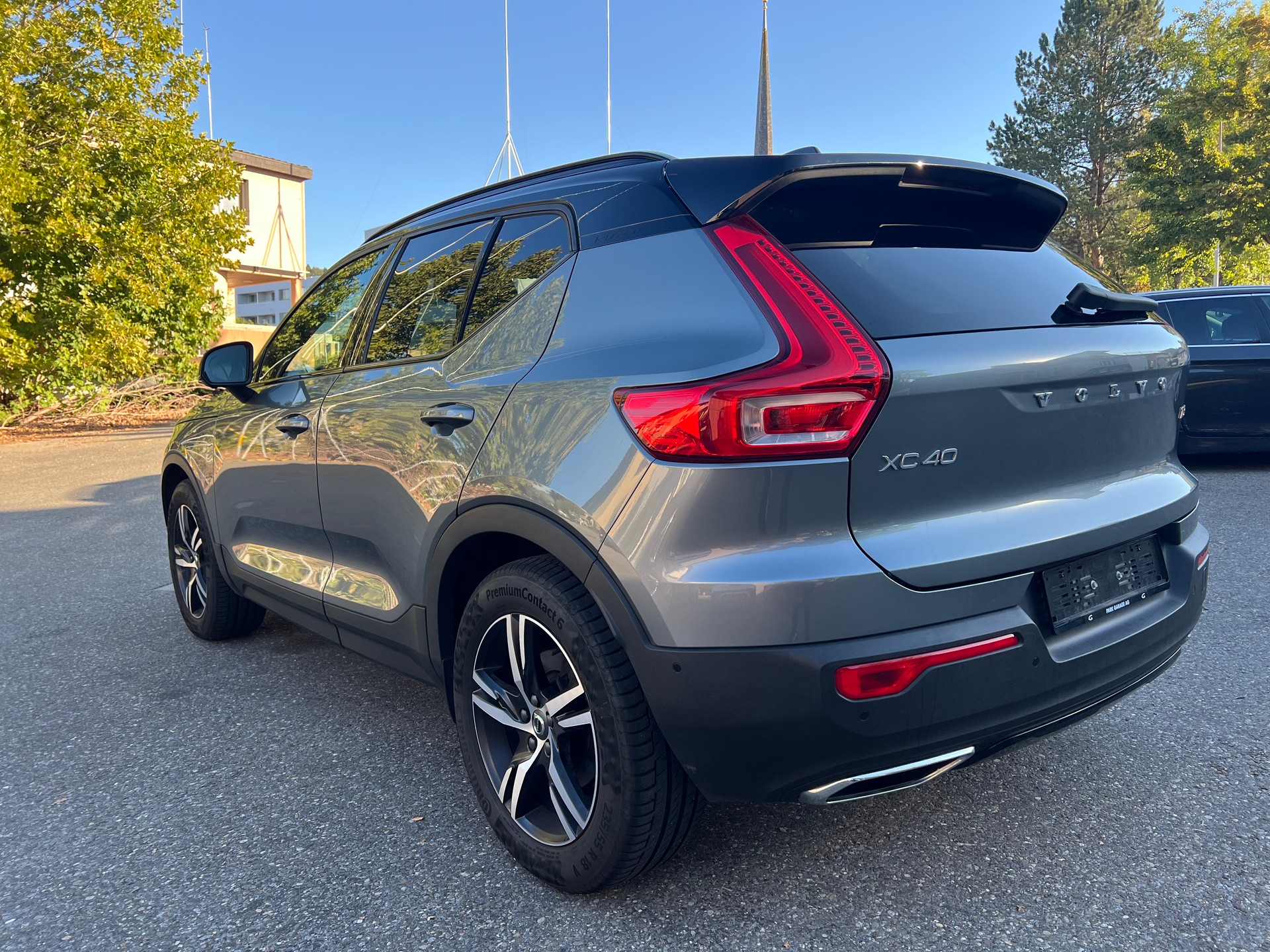 VOLVO XC40 T5 AWD R-Design Geartronic *248 PS*-image-5