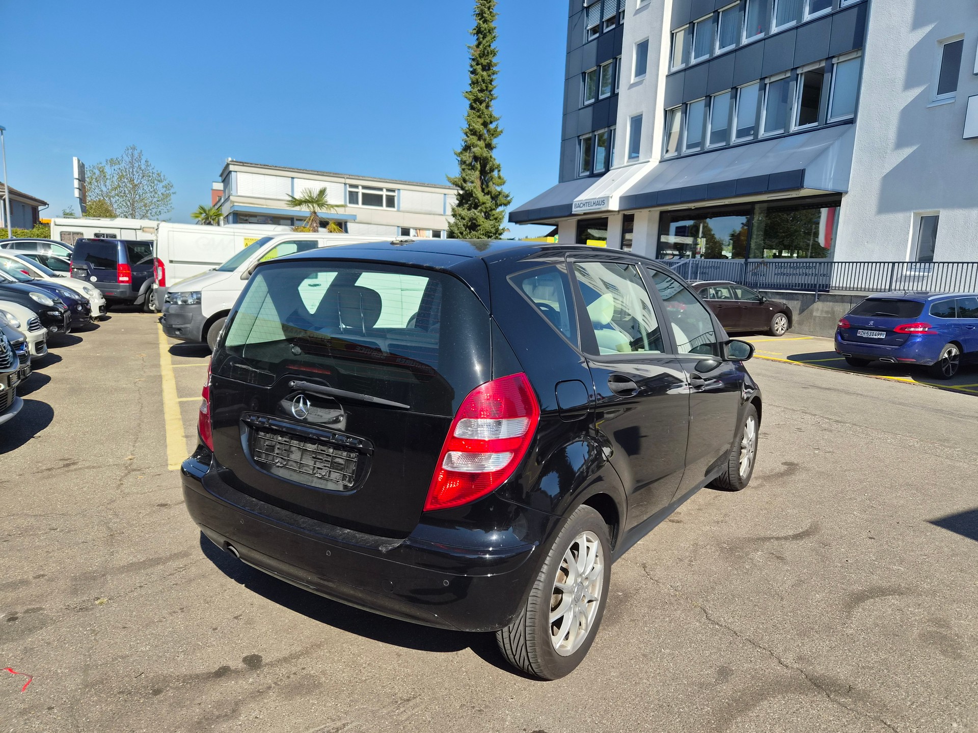 MERCEDES-BENZ A 150 Classic My first star Autotronic-showroom-element-2