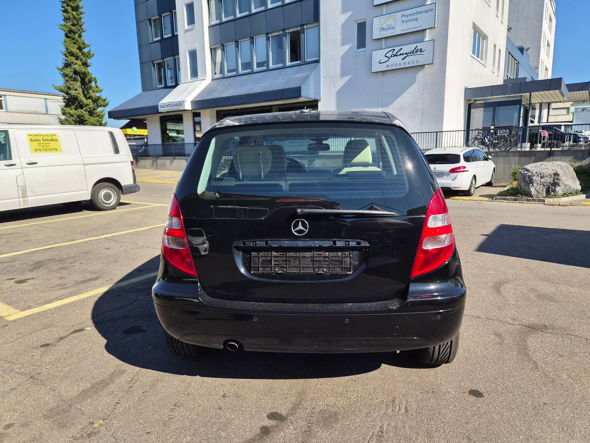 MERCEDES-BENZ A 150 Classic My first star Autotronic-showroom-element-3