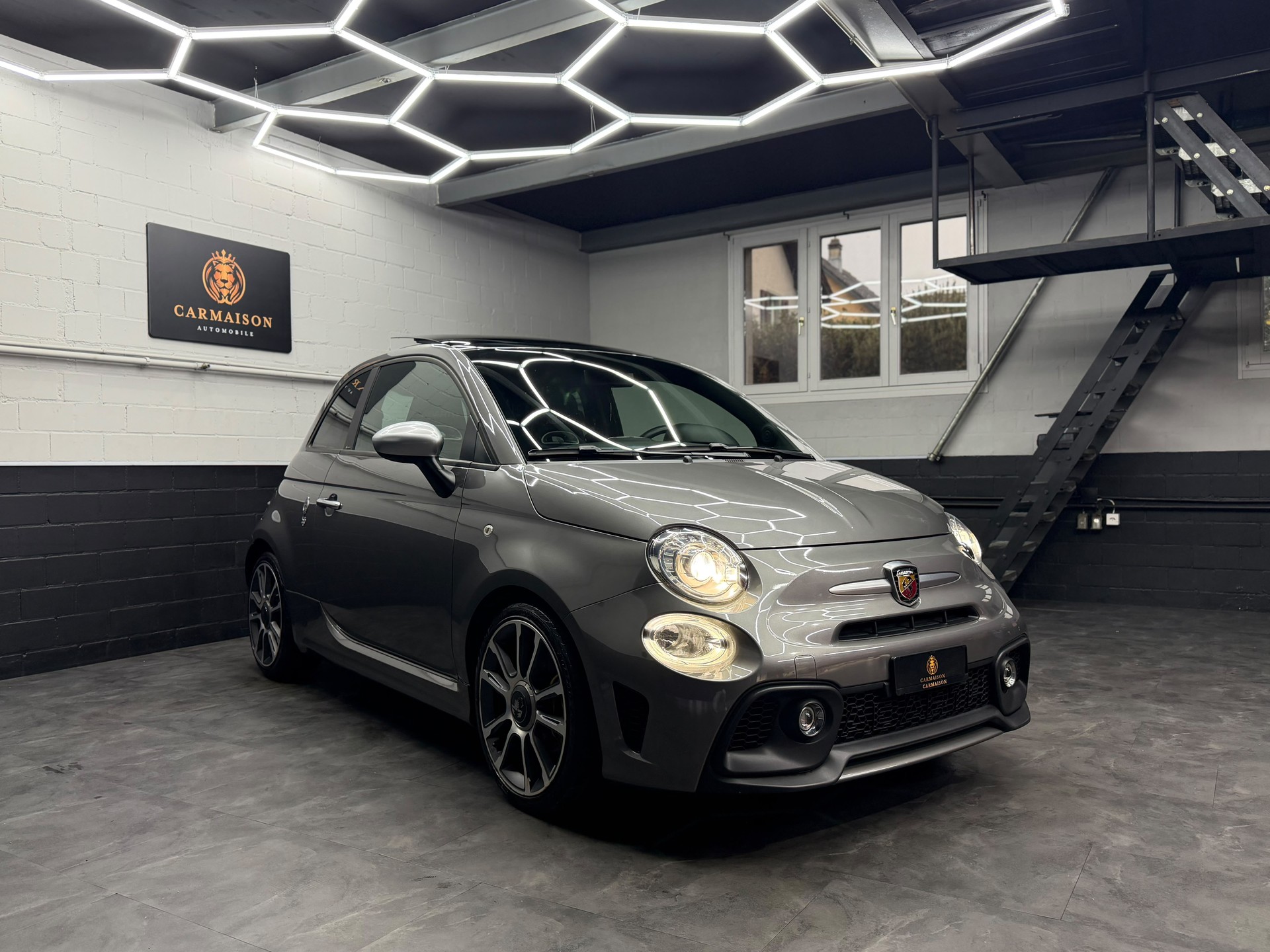 FIAT 595 1.4 16V Turbo Abarth Turismo Dualogic | CH-Auto | Panorama Dach | Leder | Bi-Xenon