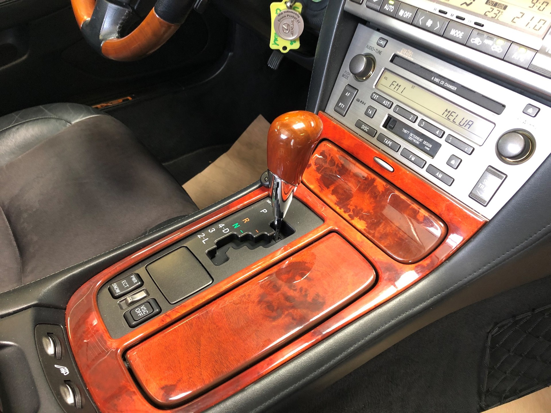 LEXUS SC 430 Automatic-image-12