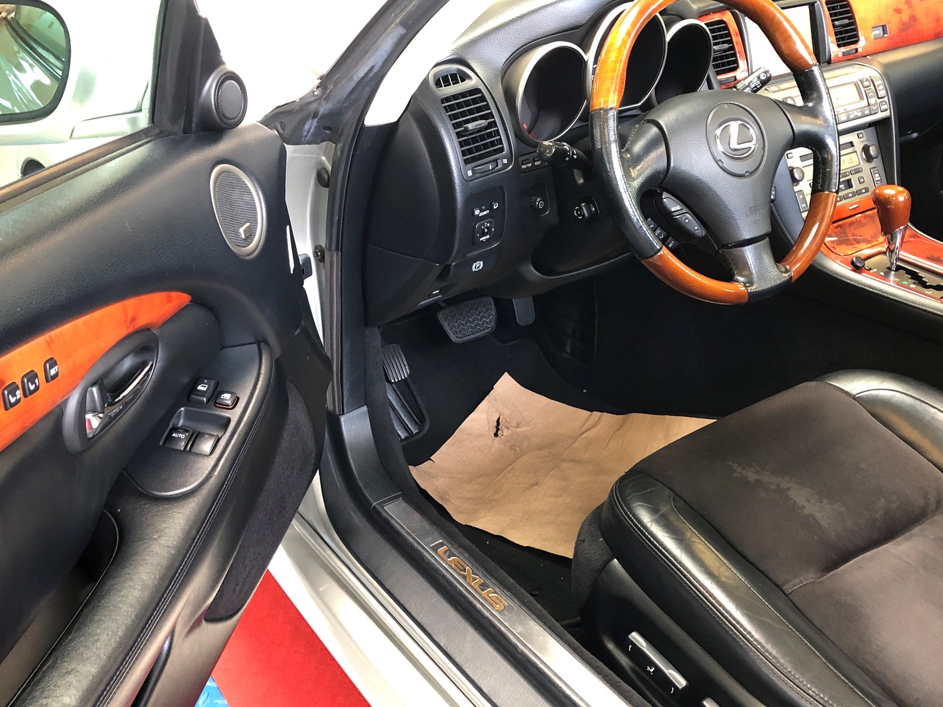 LEXUS SC 430 Automatic-image-24