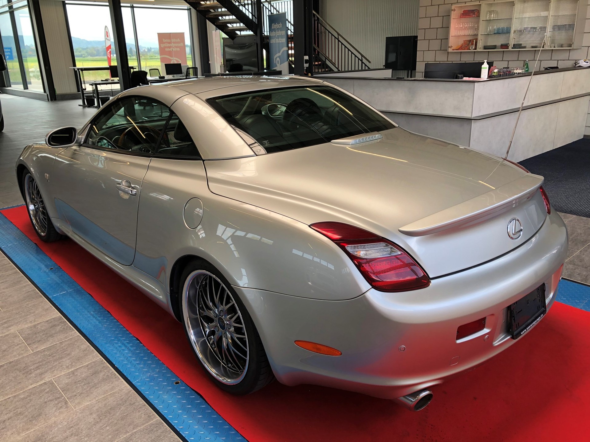 LEXUS SC 430 Automatic-image-6