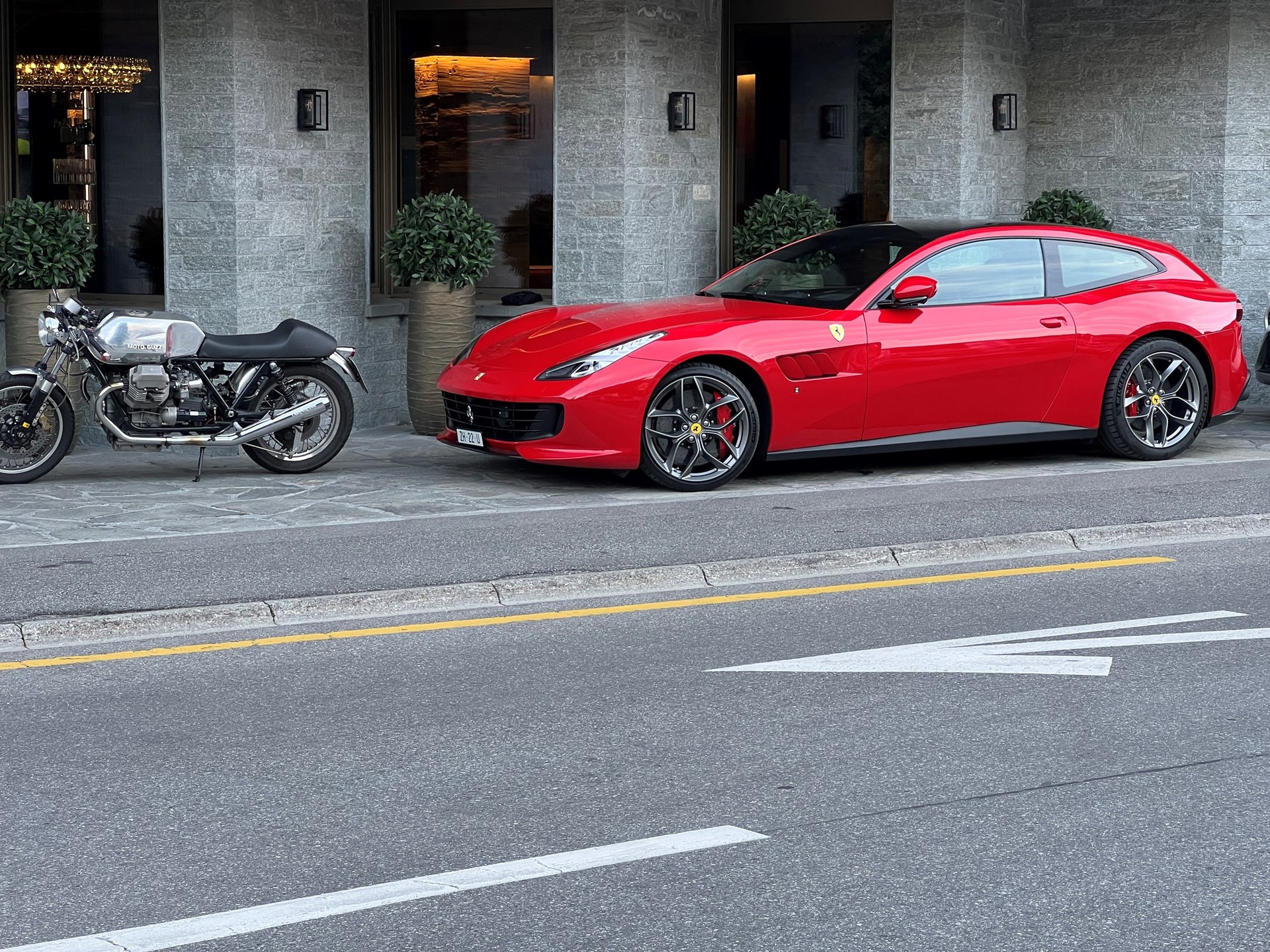 FERRARI GTC 4 Lusso T-image-1