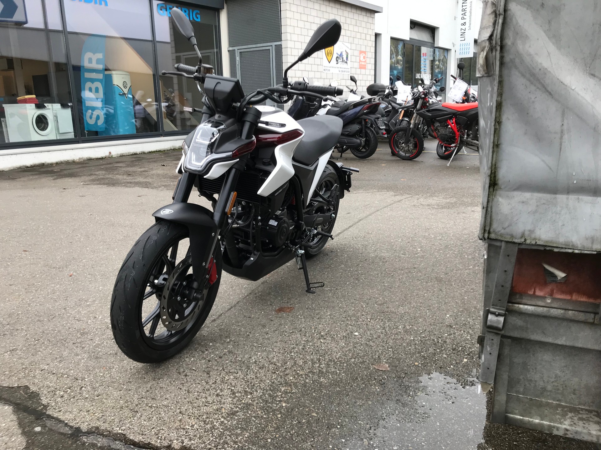 MALAGUTI Drakon 125 ABS-image-8