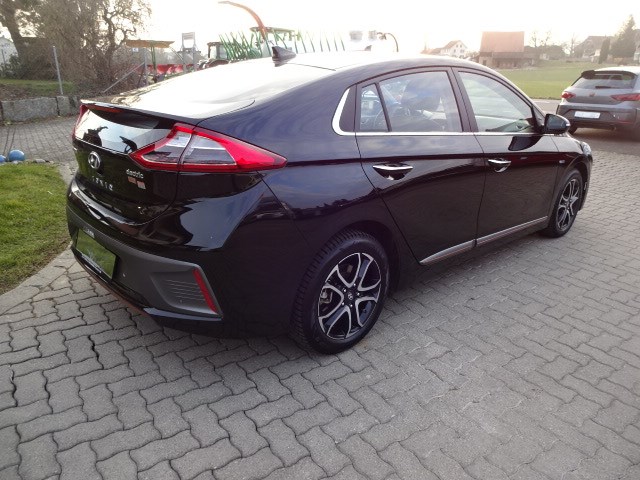 HYUNDAI Ioniq Launch Plus-image-4