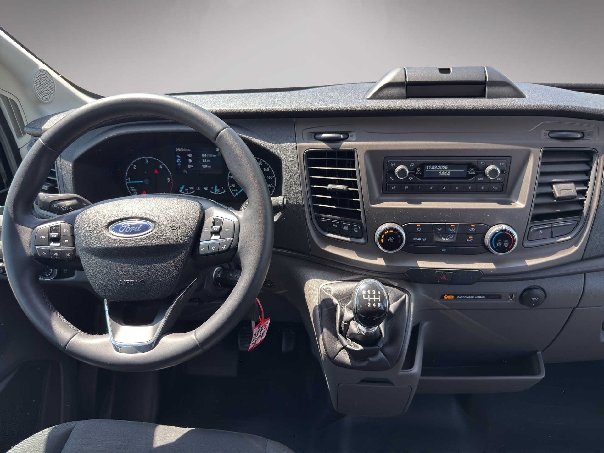 FORD Transit 8 places-image-3
