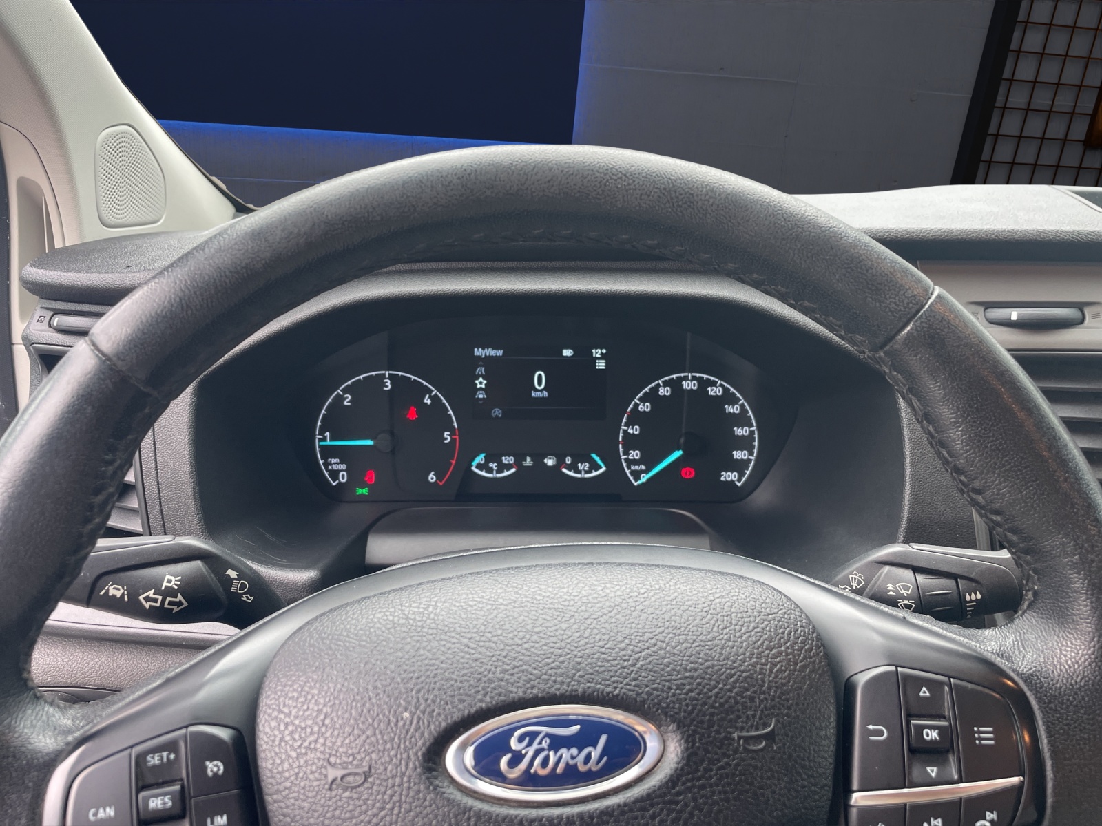 FORD Transit Custom Van 300 L1 2.0 TDCi 105 PS Trend-image-10