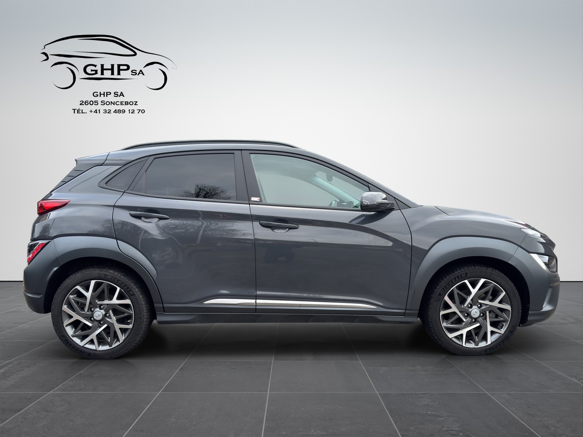HYUNDAI Kona 1.6 GDi HEV Amplia DCT-image-7
