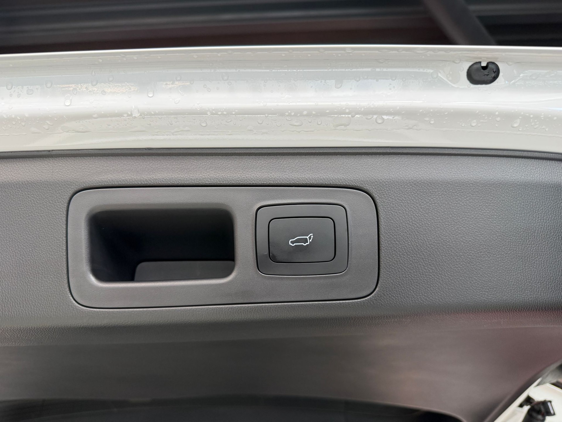 MAXUS Mifa 9 Luxury 90kWh 8 Pl.-image-30