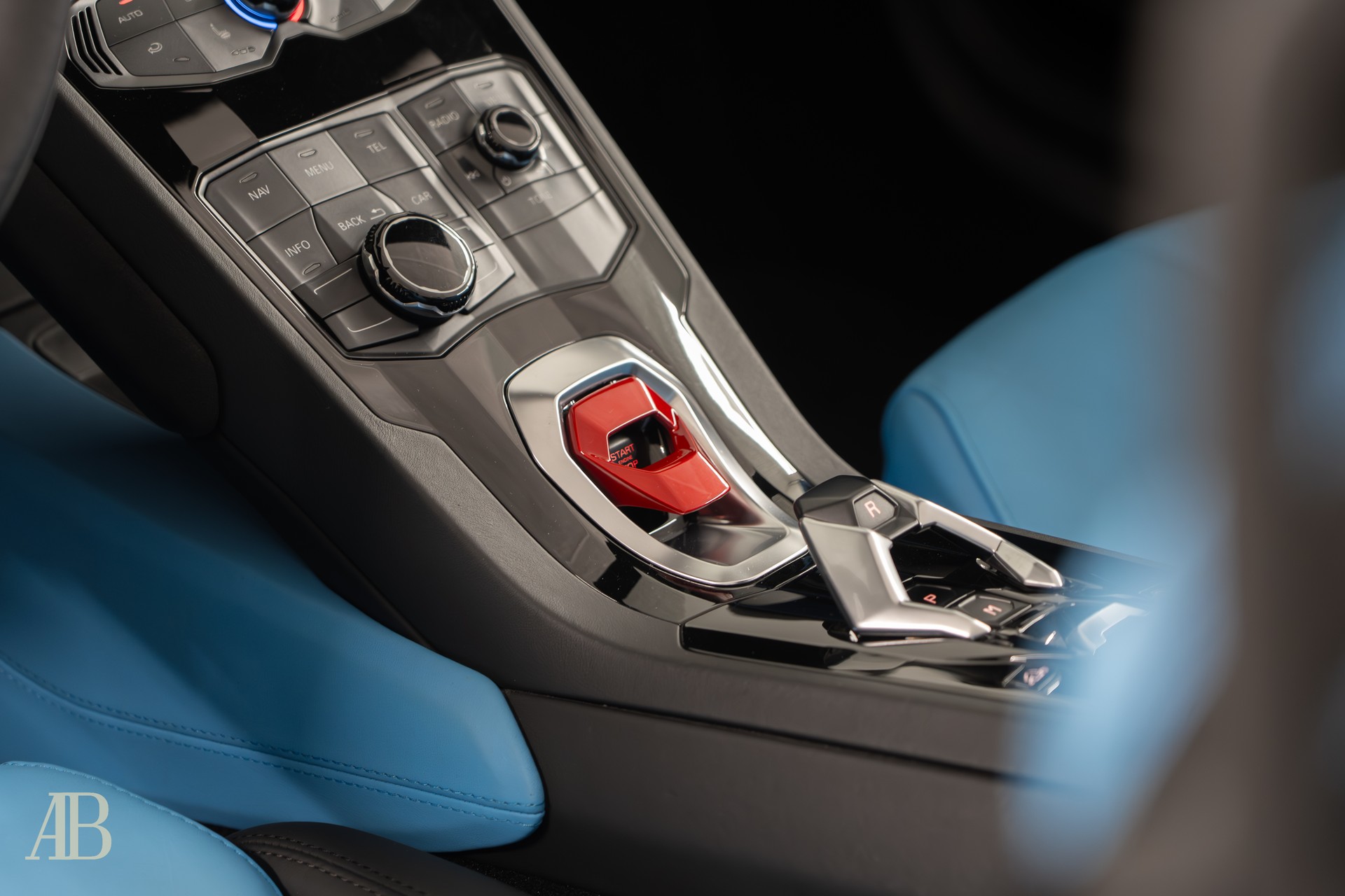 LAMBORGHINI Huracan Spyder 5.2-image-10