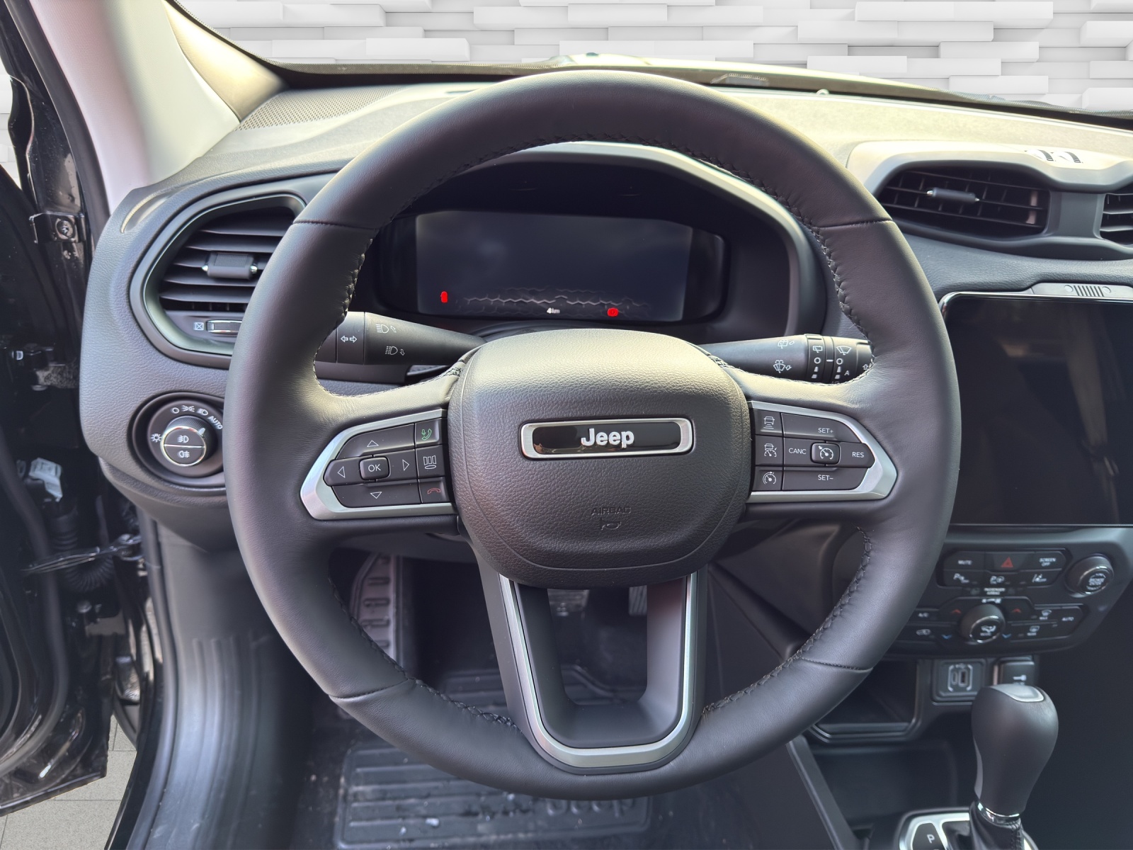 JEEP Renegade 1.5 MHEV North Star-image-10