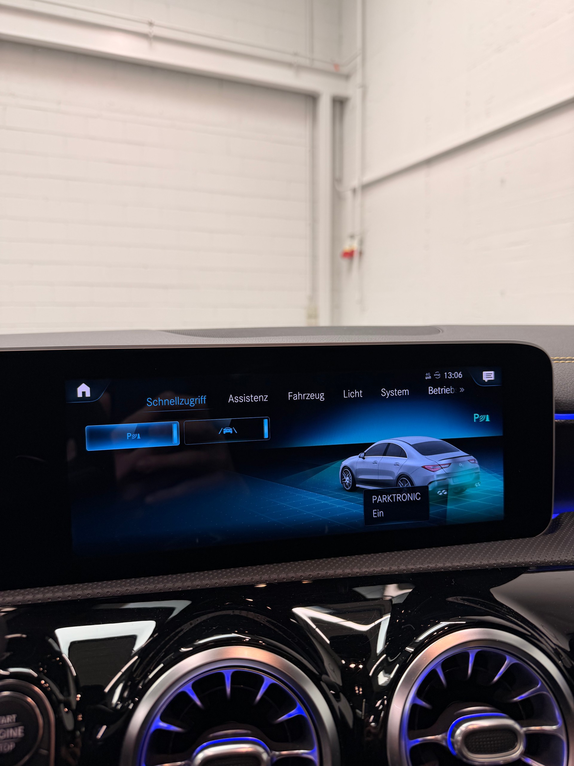 MERCEDES-BENZ CLA 45 S AMG 4Matic+ 8G-DCT Mattgray Black Performance Aktionsleasing ab 499.- mit 2 Jahre Garantie op-image-18