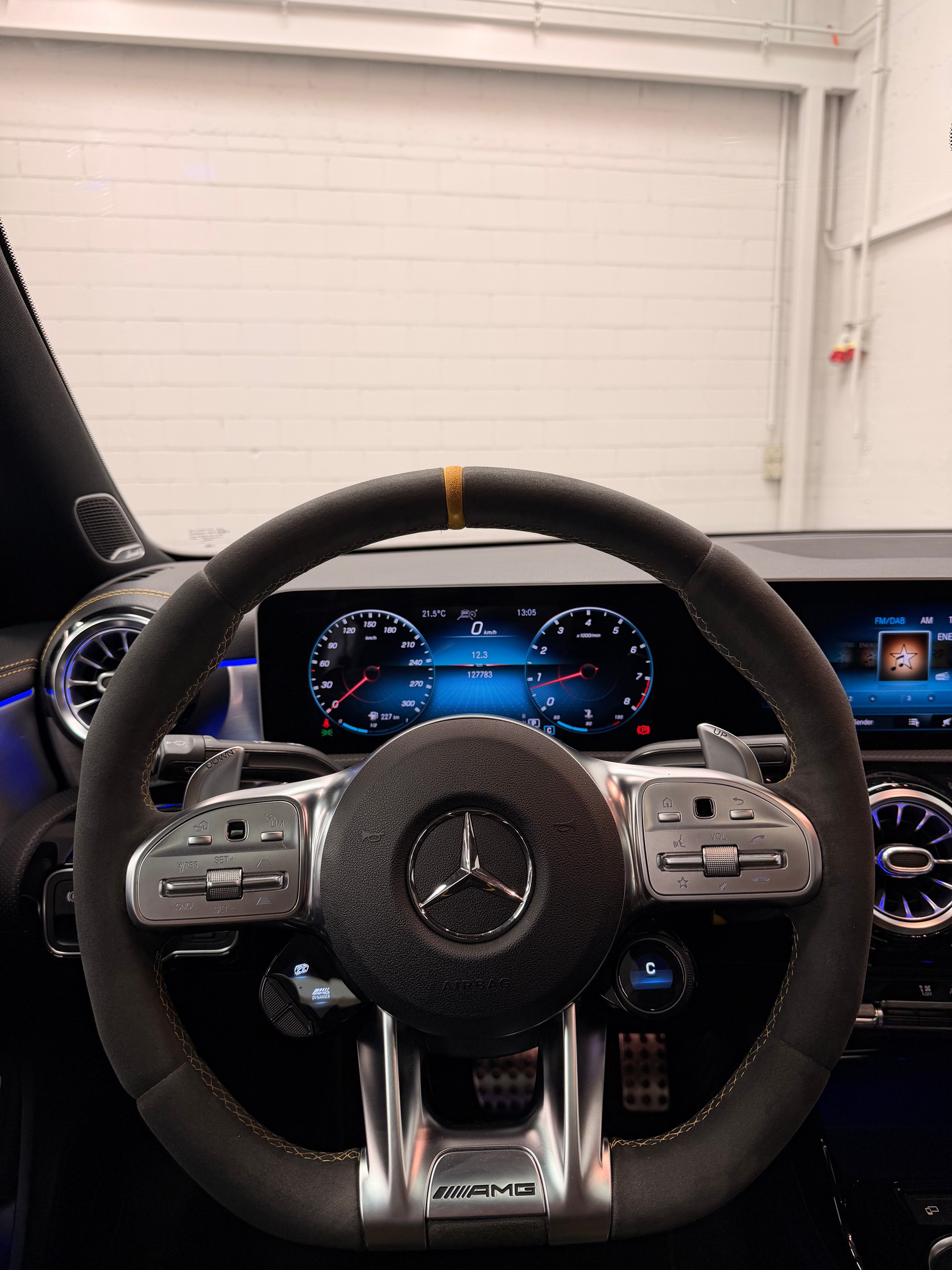 MERCEDES-BENZ CLA 45 S AMG 4Matic+ 8G-DCT Mattgray Black Performance Aktionsleasing ab 499.- mit 2 Jahre Garantie op-image-13