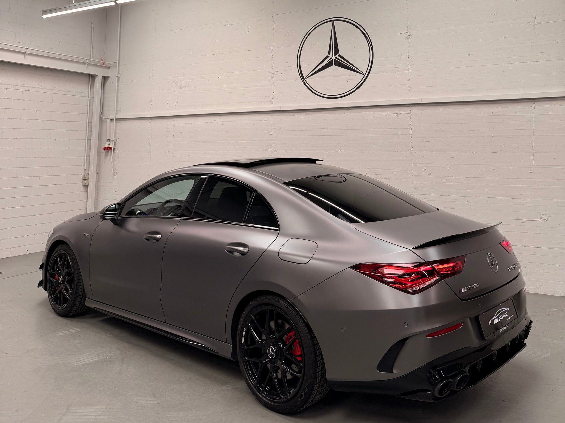 MERCEDES-BENZ CLA 45 S AMG 4Matic+ 8G-DCT Mattgray Black Performance Aktionsleasing ab 499.- mit 2 Jahre Garantie op-image-6