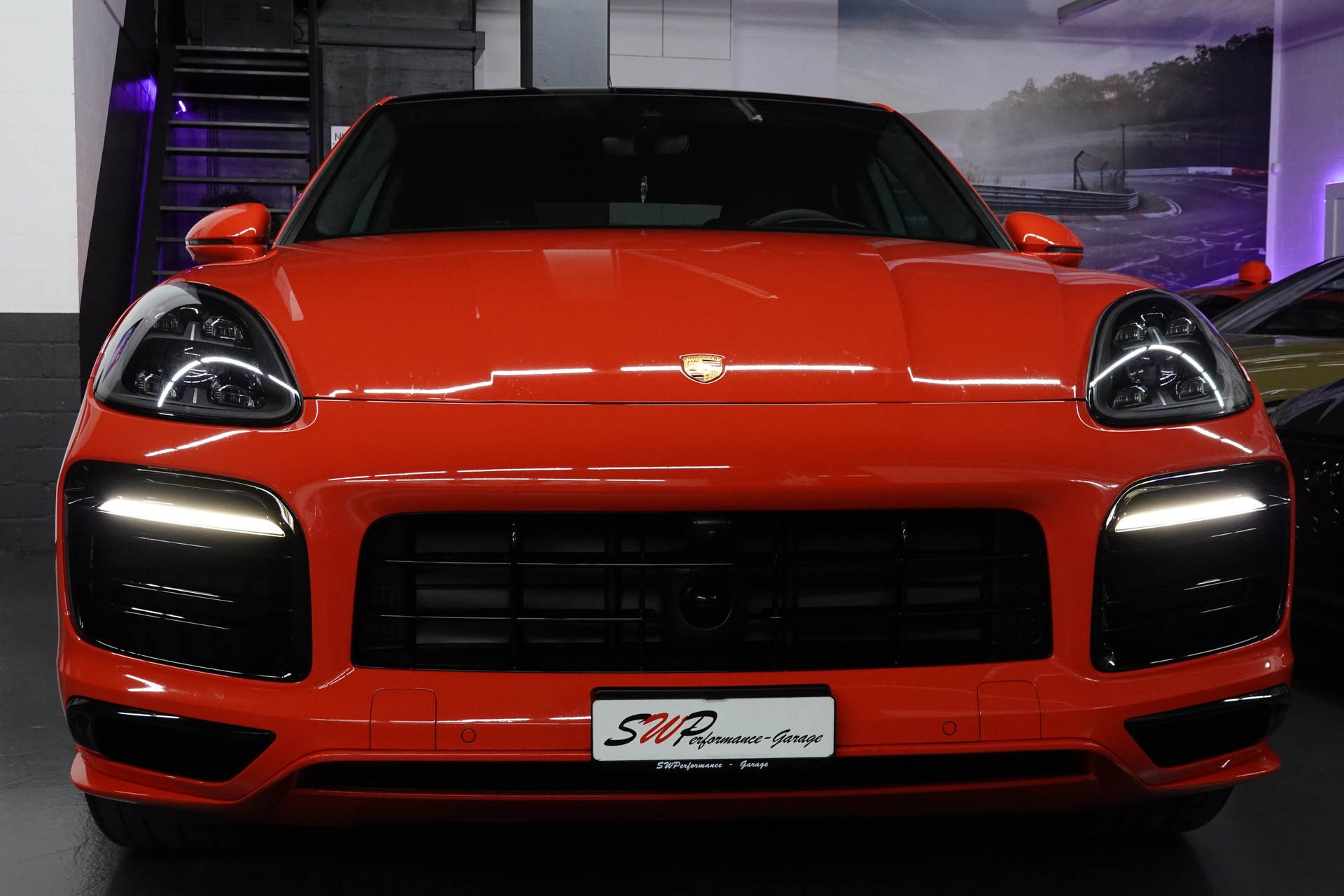 PORSCHE CAYENNE GTS COUPE 5-PLÄTZER PTS LAVA ORANGE CH-FZ 22"ALUS. ON TOP-image-21