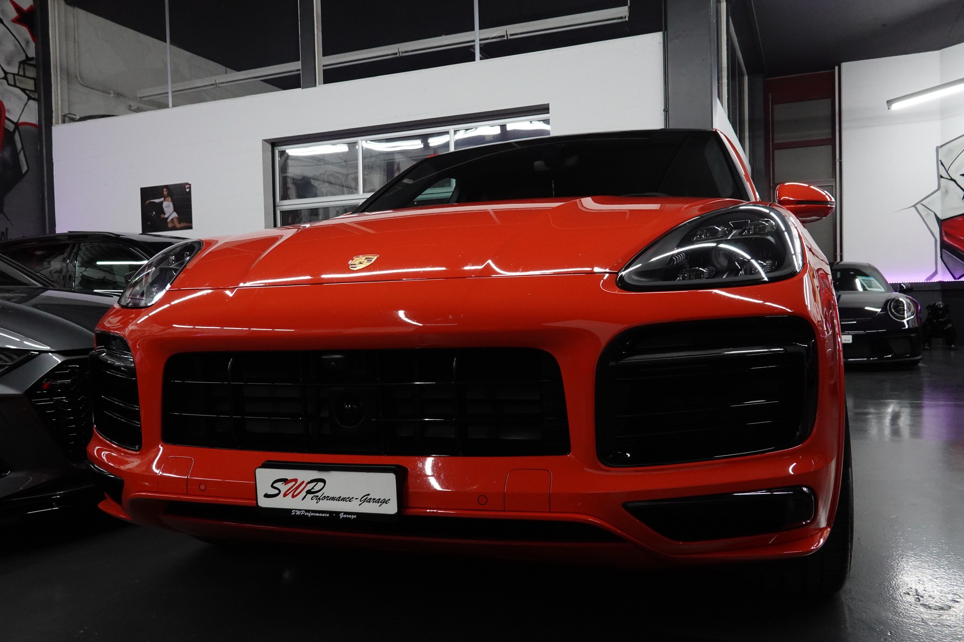 PORSCHE CAYENNE GTS COUPE 5-PLÄTZER PTS LAVA ORANGE CH-FZ 22"ALUS. ON TOP-showroom-element-3