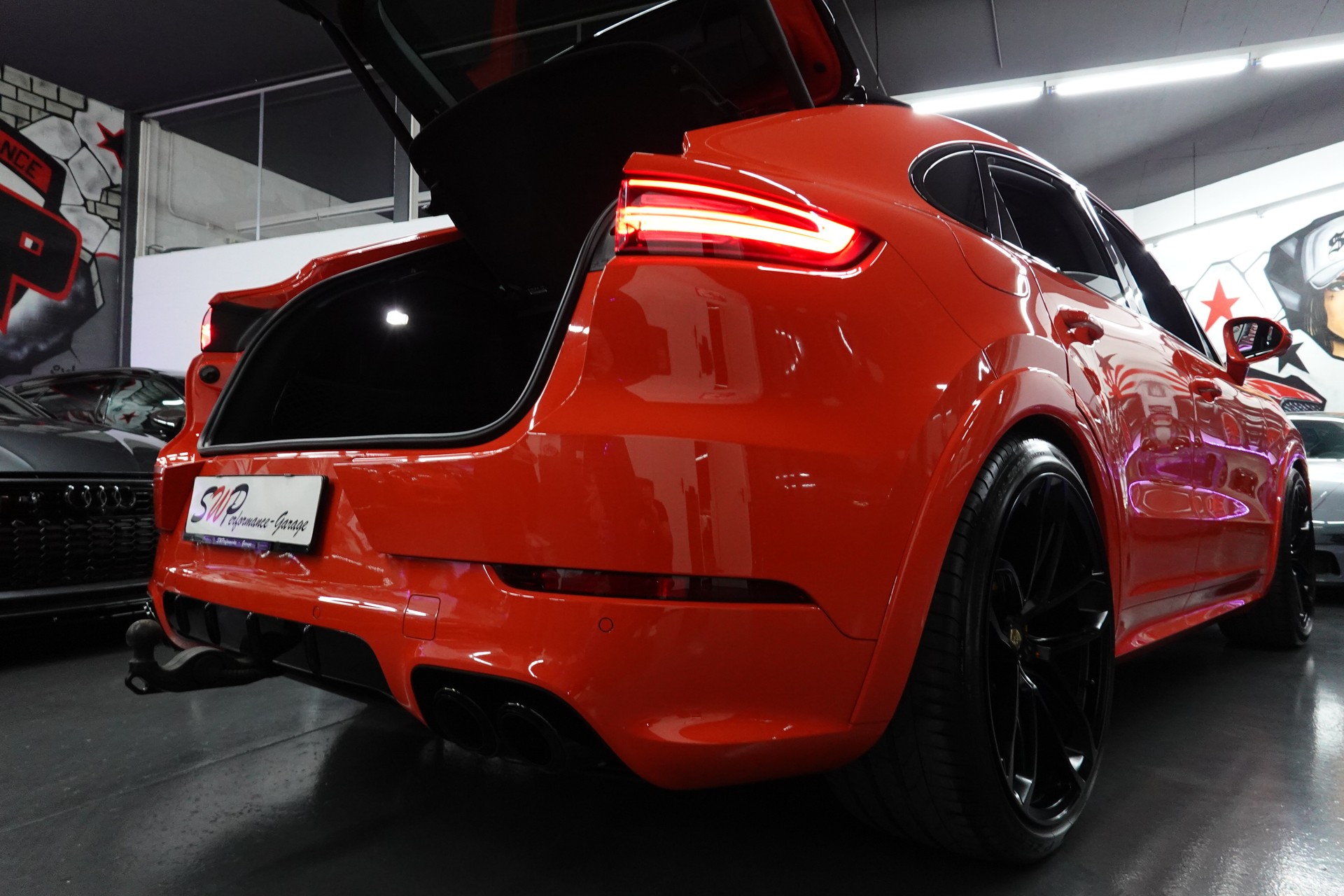 PORSCHE CAYENNE GTS COUPE 5-PLÄTZER PTS LAVA ORANGE CH-FZ 22"ALUS. ON TOP-image-53
