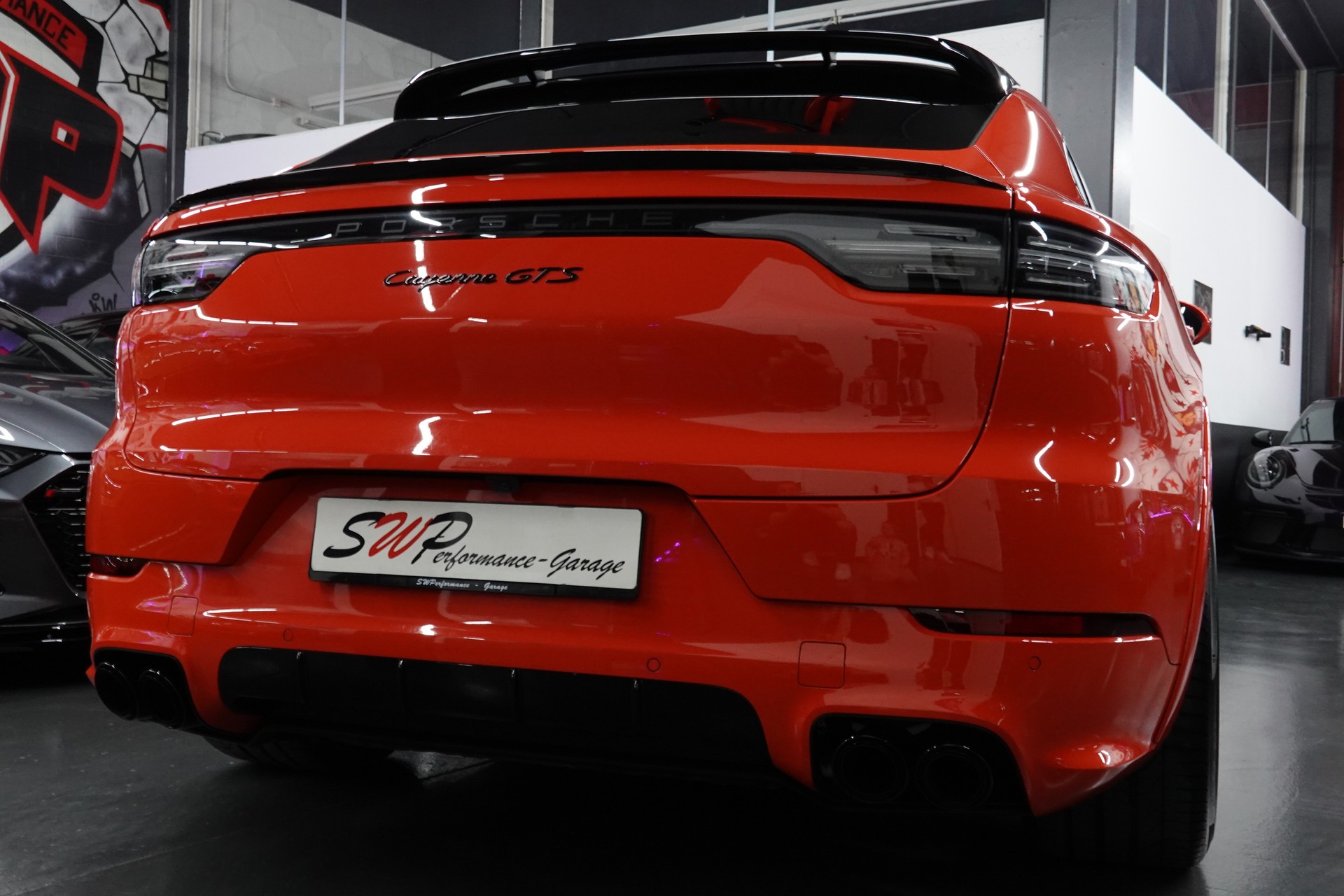 PORSCHE CAYENNE GTS COUPE 5-PLÄTZER PTS LAVA ORANGE CH-FZ 22"ALUS. ON TOP-image-26