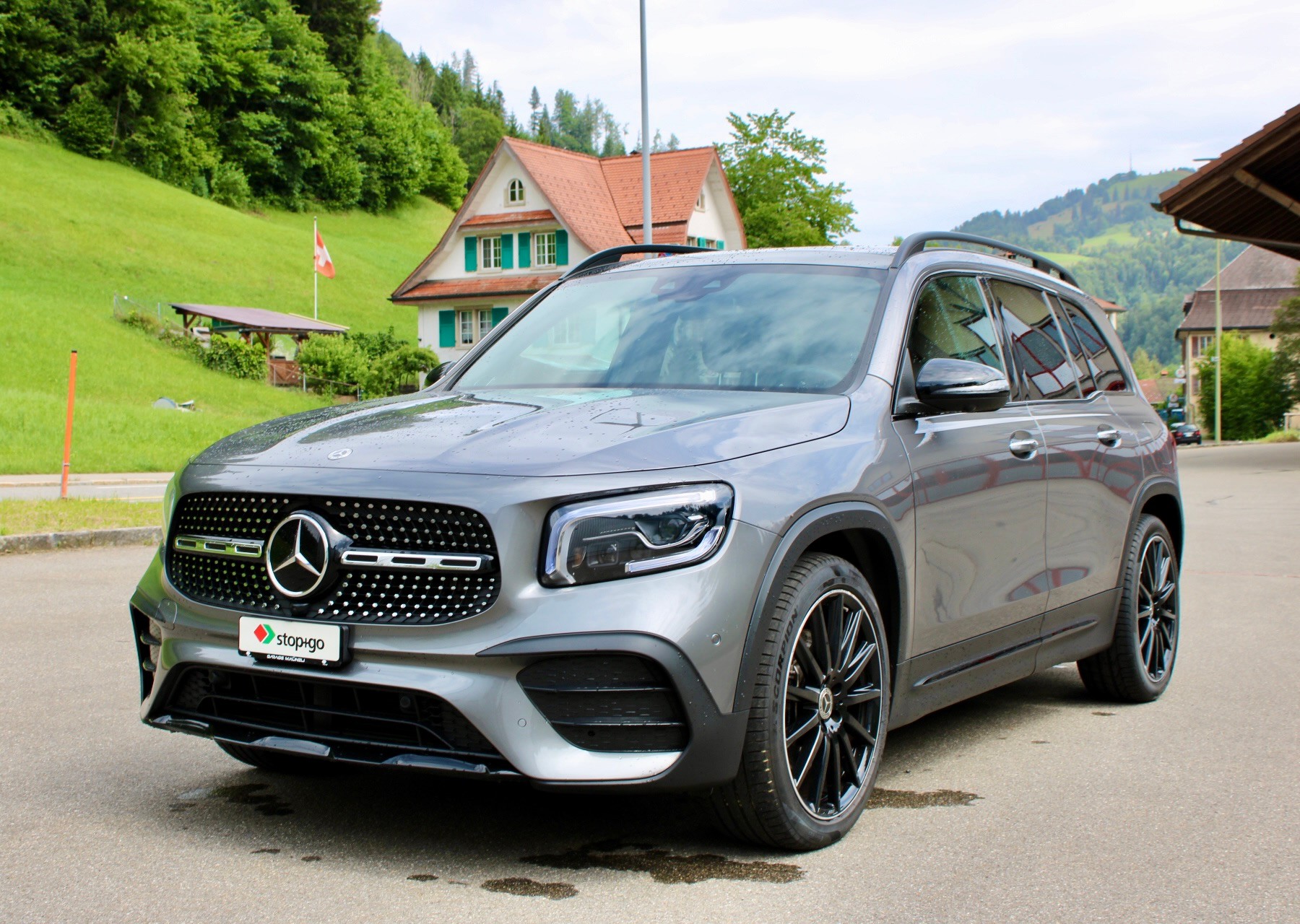 MERCEDES-BENZ GLB 250 4Matic AMG Line 8G-Tronic