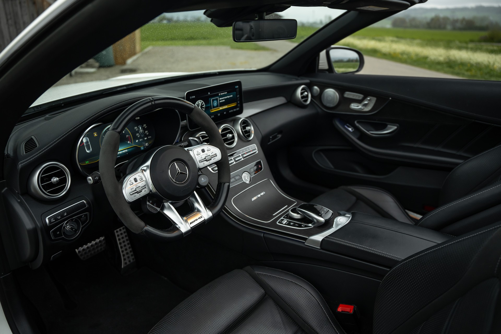 MERCEDES-BENZ C 63 S AMG BRABUS 9G-tronic-image-10