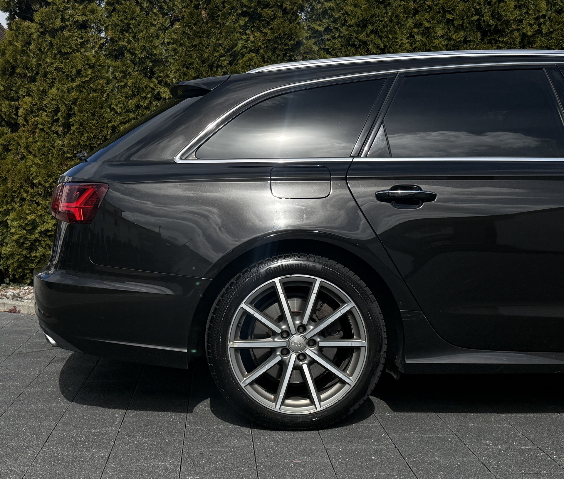 AUDI A6 Avant 3.0 TDI V6 quattro S-tronic-image-10
