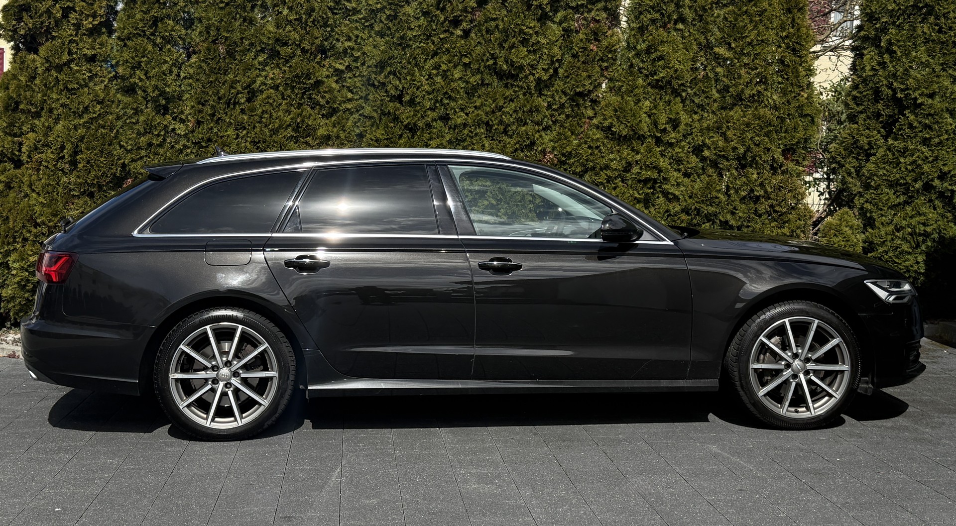 AUDI A6 Avant 3.0 TDI V6 quattro S-tronic-image-9