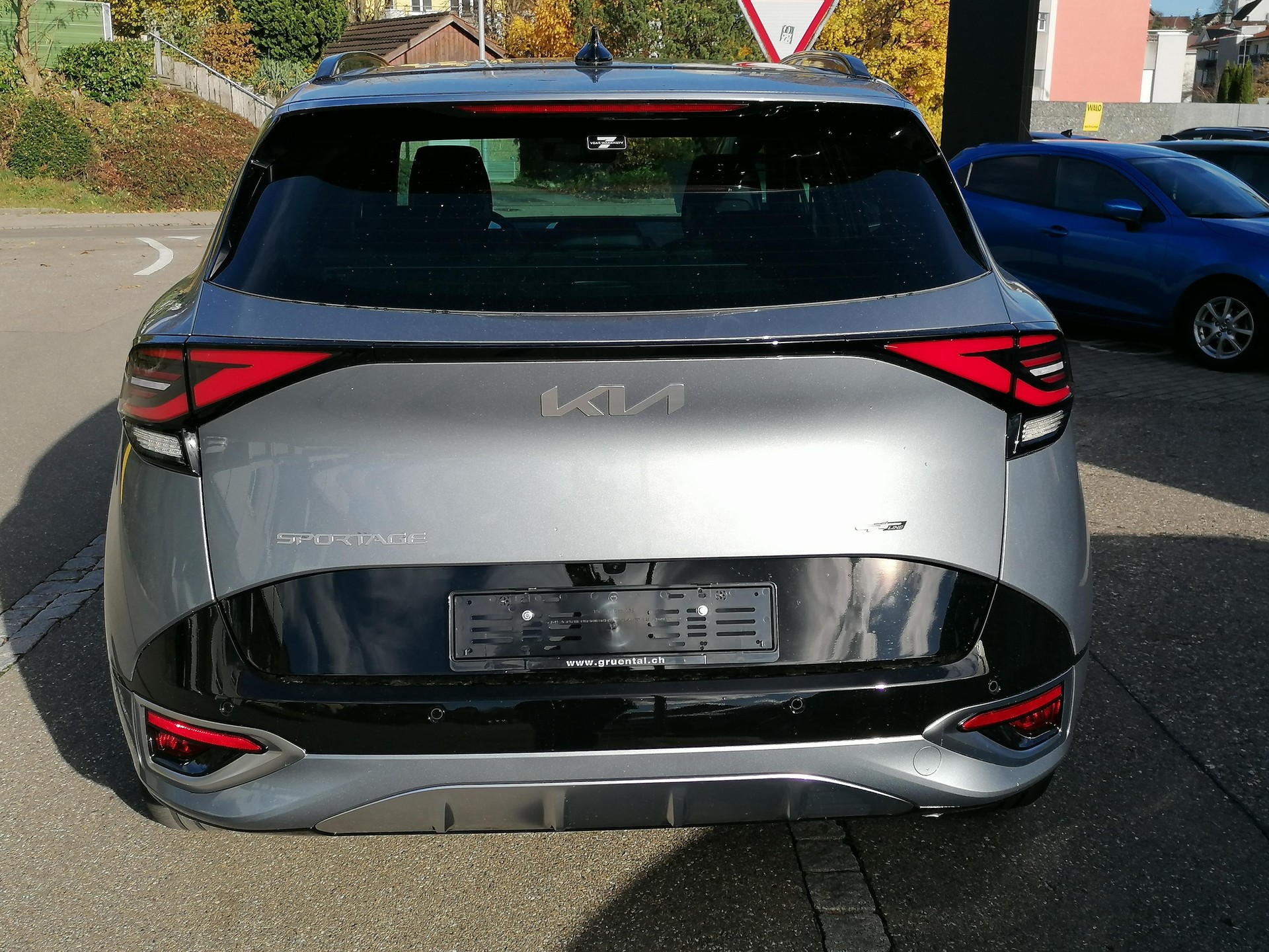 KIA Sportage 1.6 T-GDi PHEV GT-Line-image-4
