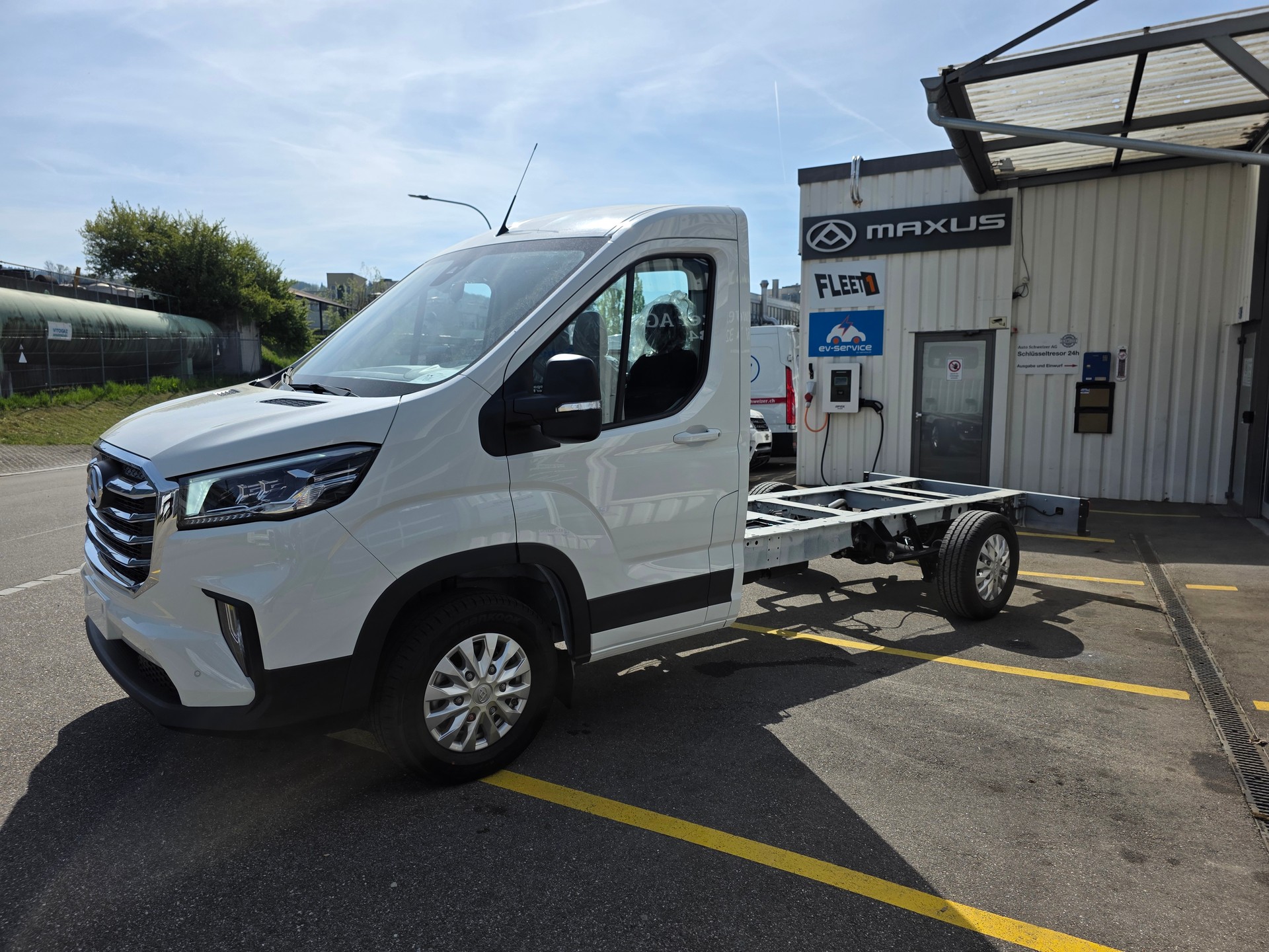 MAXUS Deliver 9 2.0D L3 RWD Luxury L3-image-3