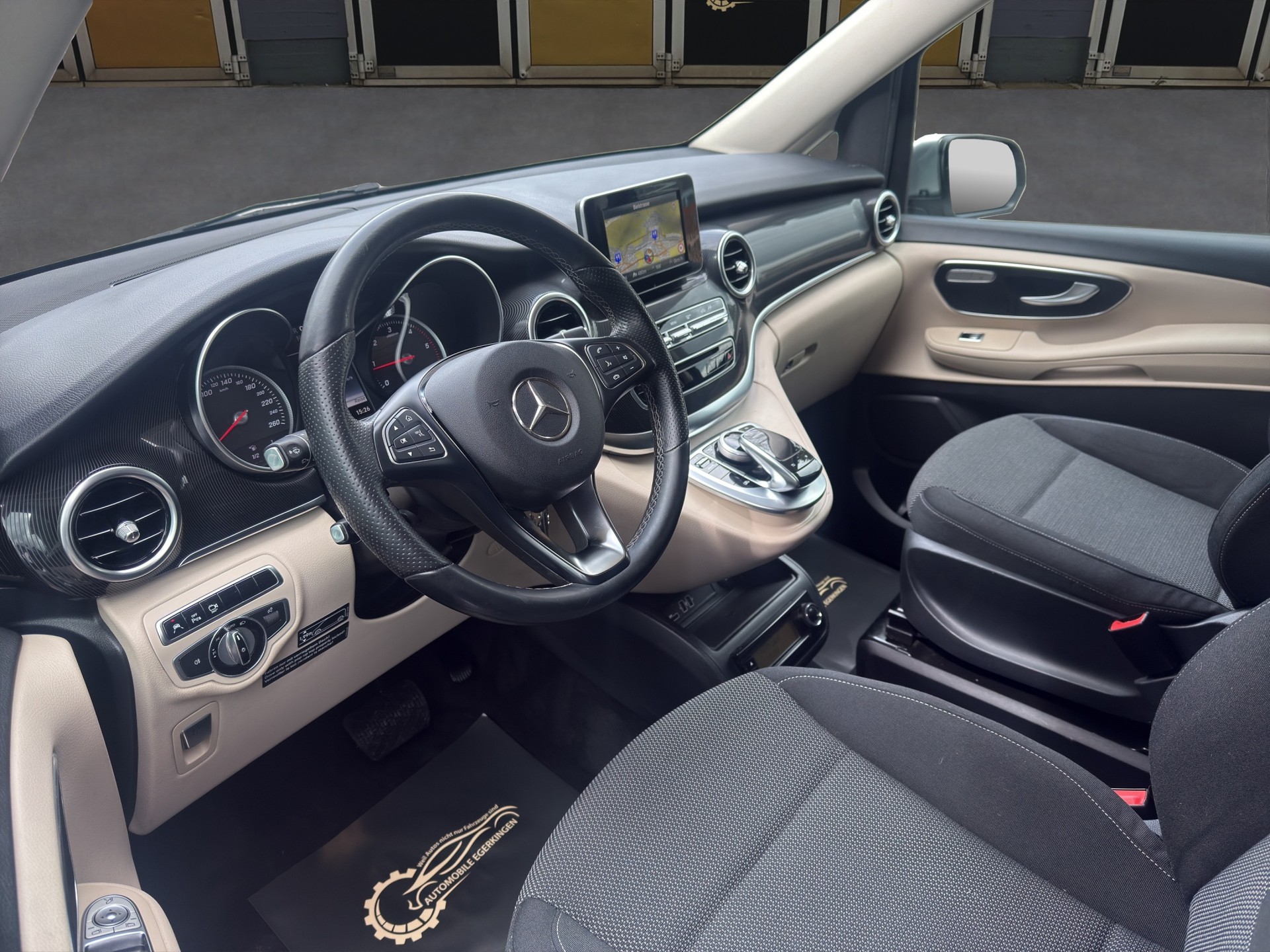 MERCEDES-BENZ Marco Polo 220 d-image-8