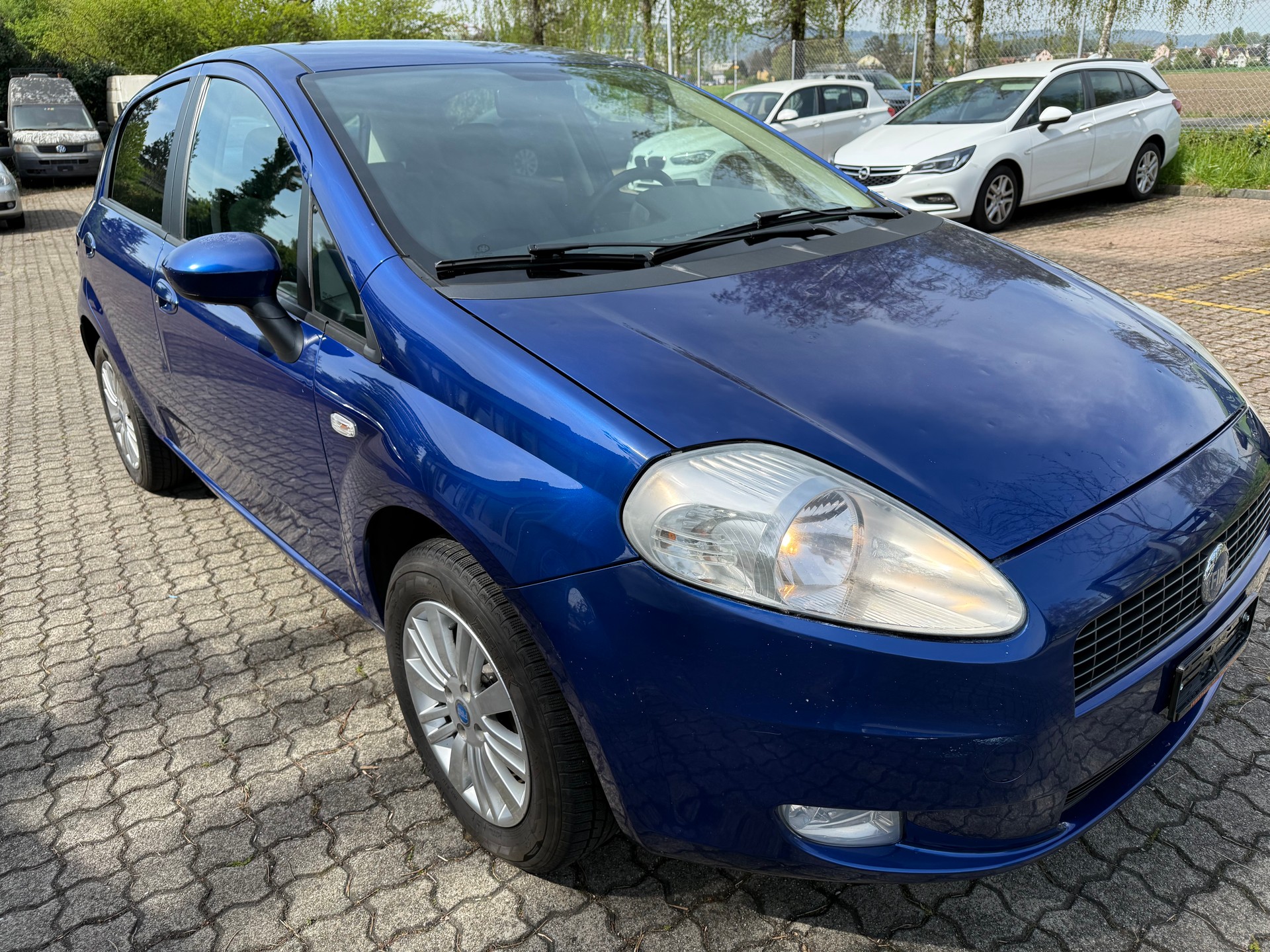 FIAT Punto 1.4 Active-image-2