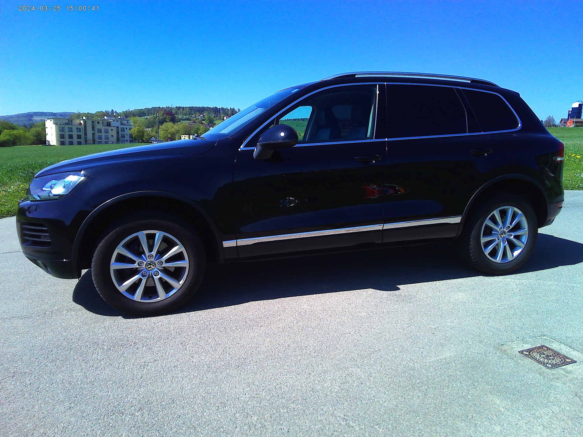 VW Touareg 3.0 TDI BlueMotion Technology Tiptronic-image-6