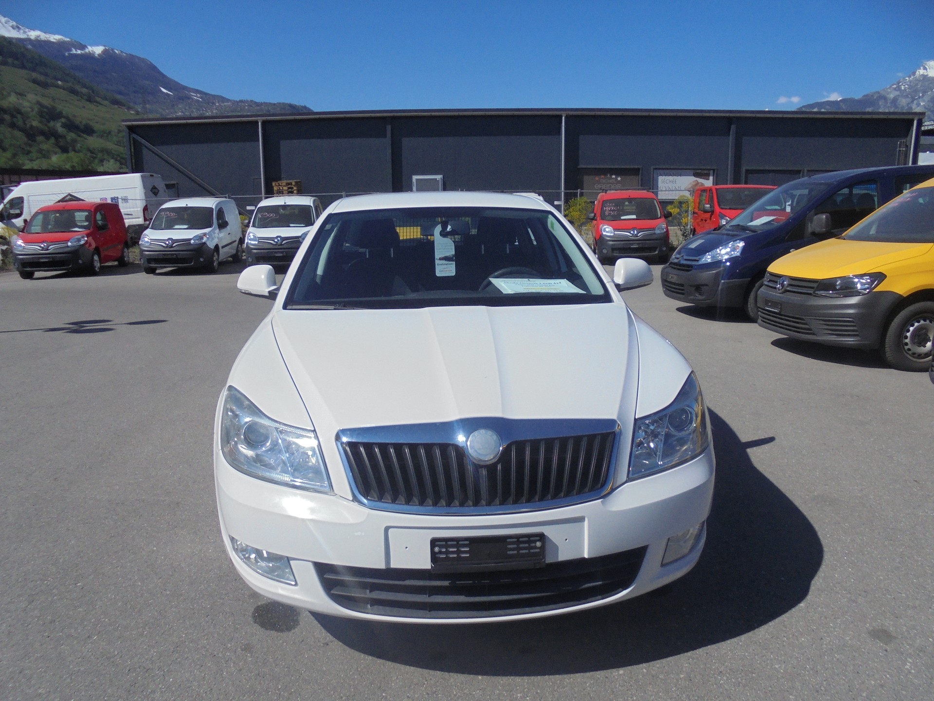 SKODA Octavia Combi 1.6 TDI Swiss Adventure 4x4-image-1