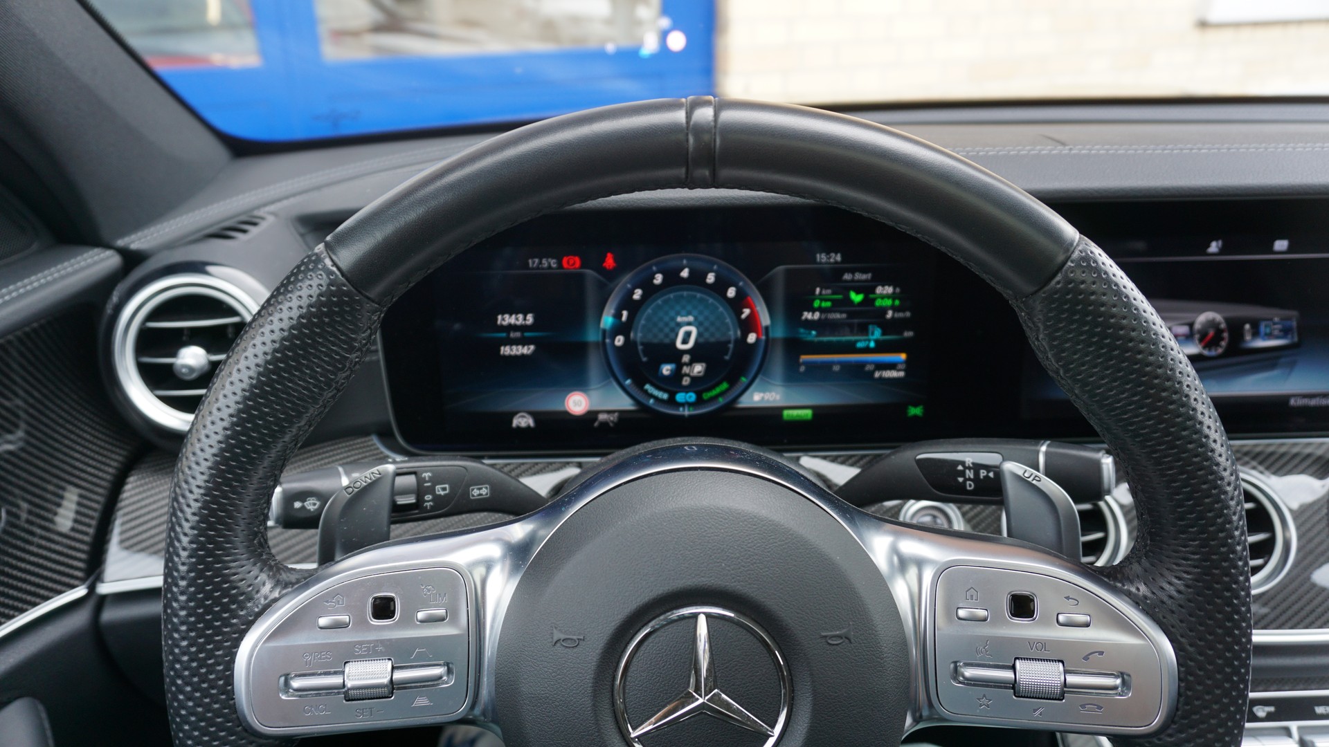 MERCEDES-BENZ E 53 AMG 4Matic 9G-Tronic-image-10
