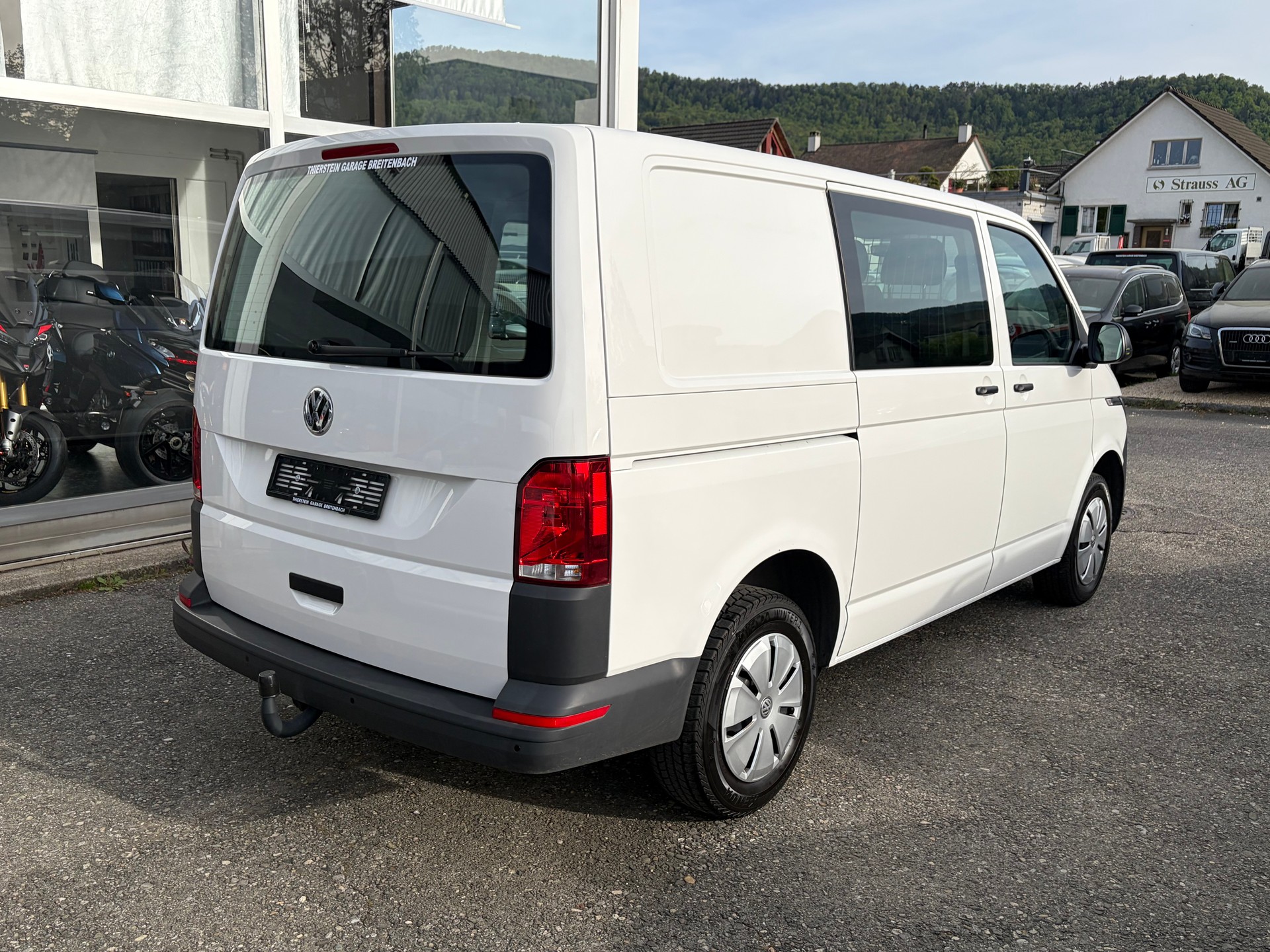 VW T6.1 2.0 TDI Entry-image-3