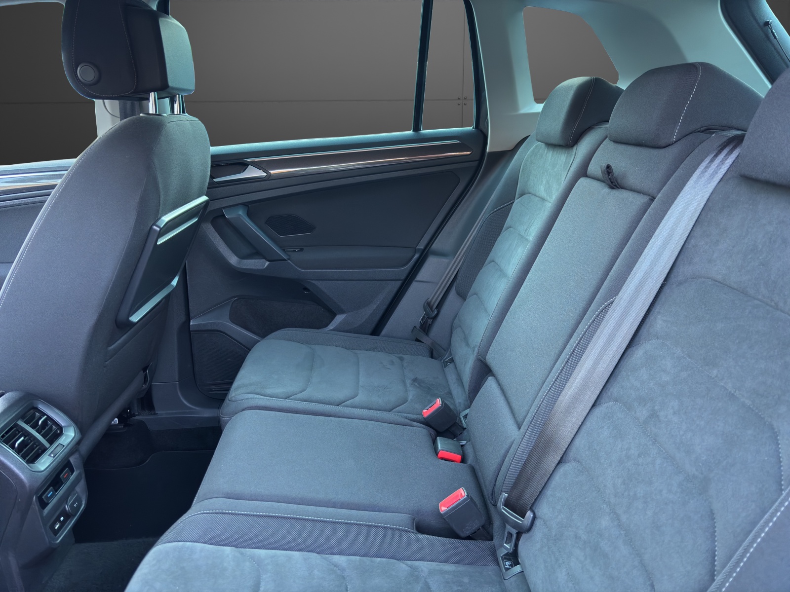 VW Tiguan 1.5TSI Evo Trendline DSG-image-11