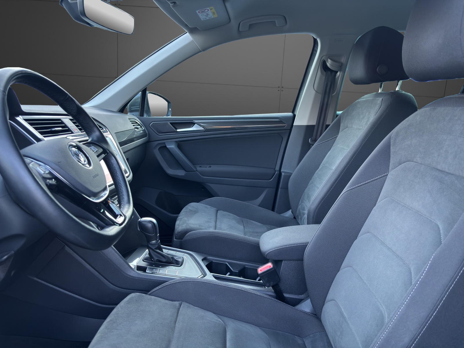 VW Tiguan 1.5TSI Evo Trendline DSG-showroom-element-2