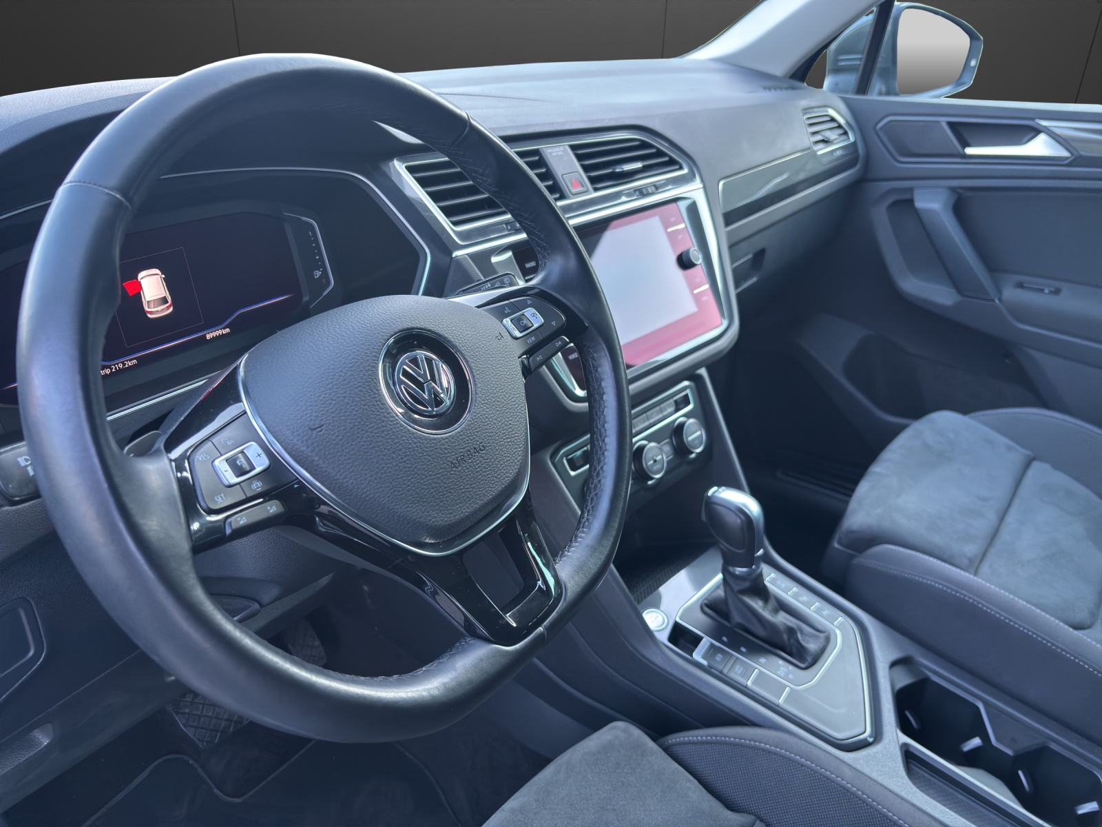 VW Tiguan 1.5TSI Evo Trendline DSG-image-4