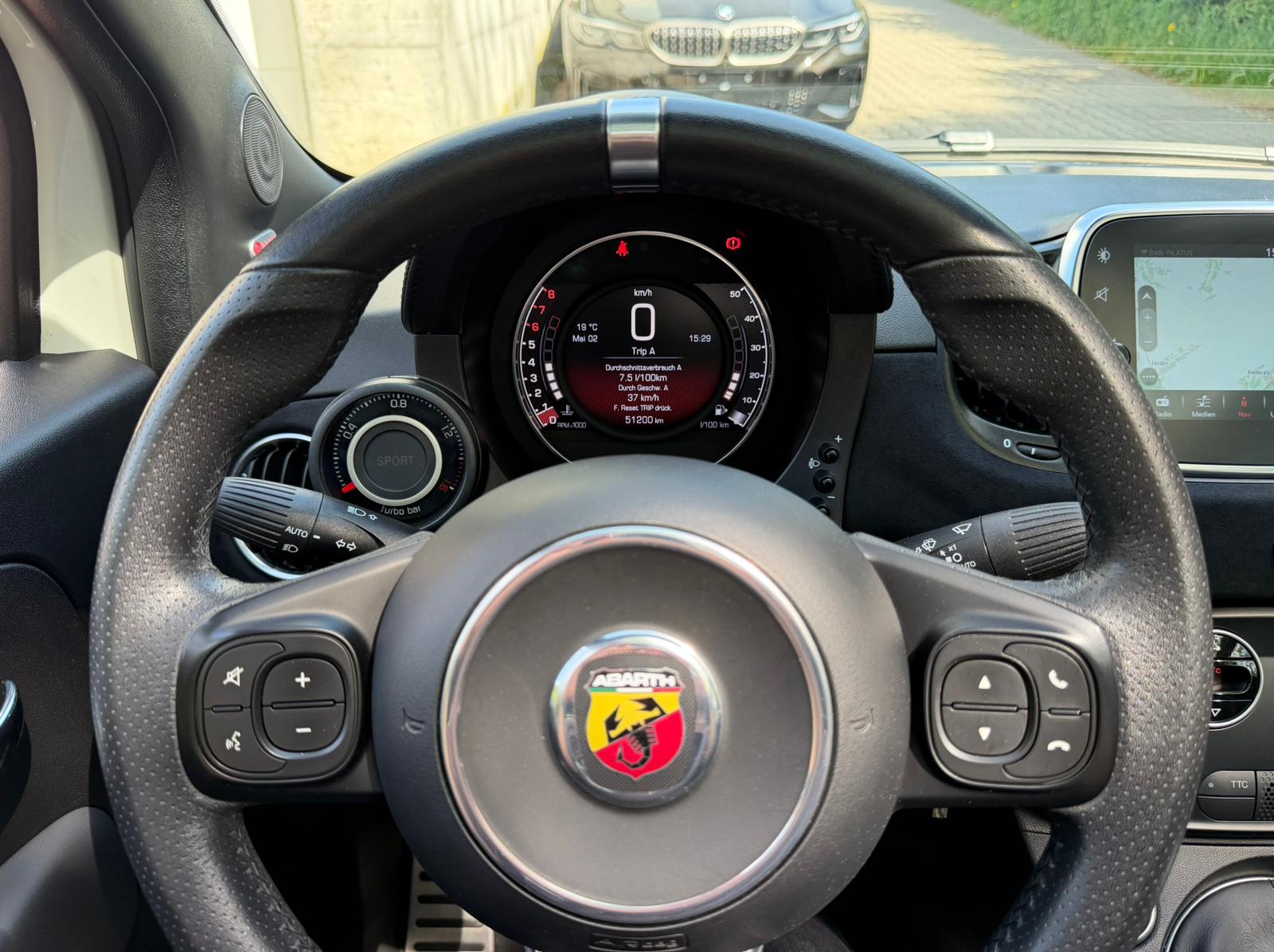 FIAT 595C 1.4 16V Turbo Abarth Turismo-image-23