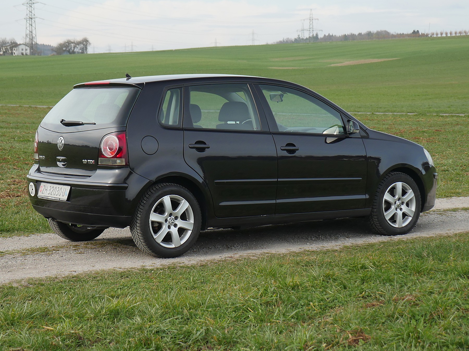 VW Polo 1.9 TDI Sportline-image-5