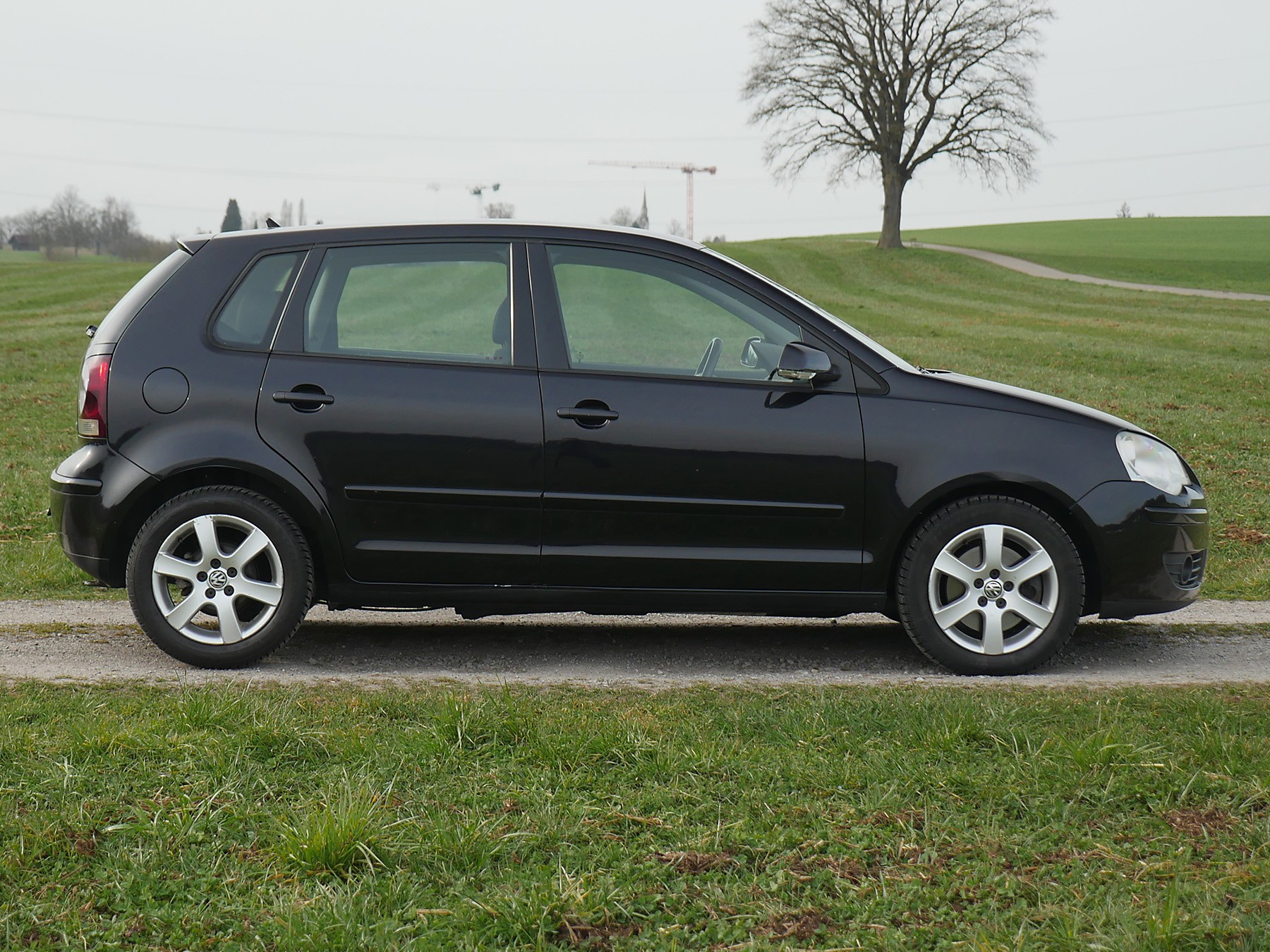 VW Polo 1.9 TDI Sportline-image-6