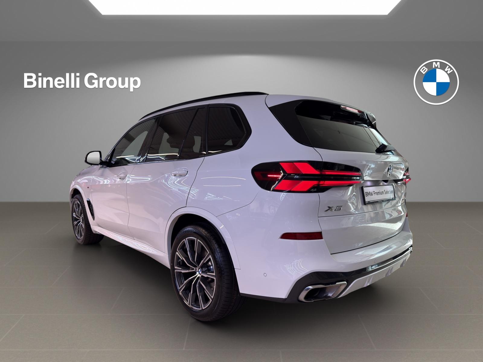 BMW X5 30d xDrive M-SportPaket-showroom-element-2