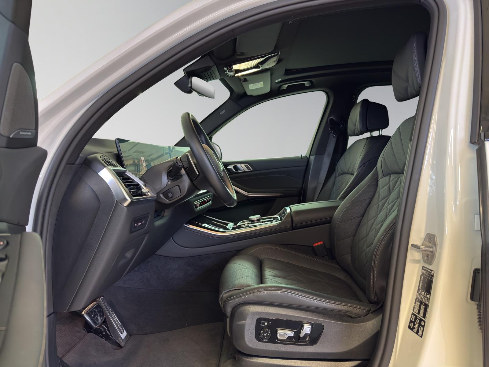 BMW X5 30d xDrive M-SportPaket-image-10