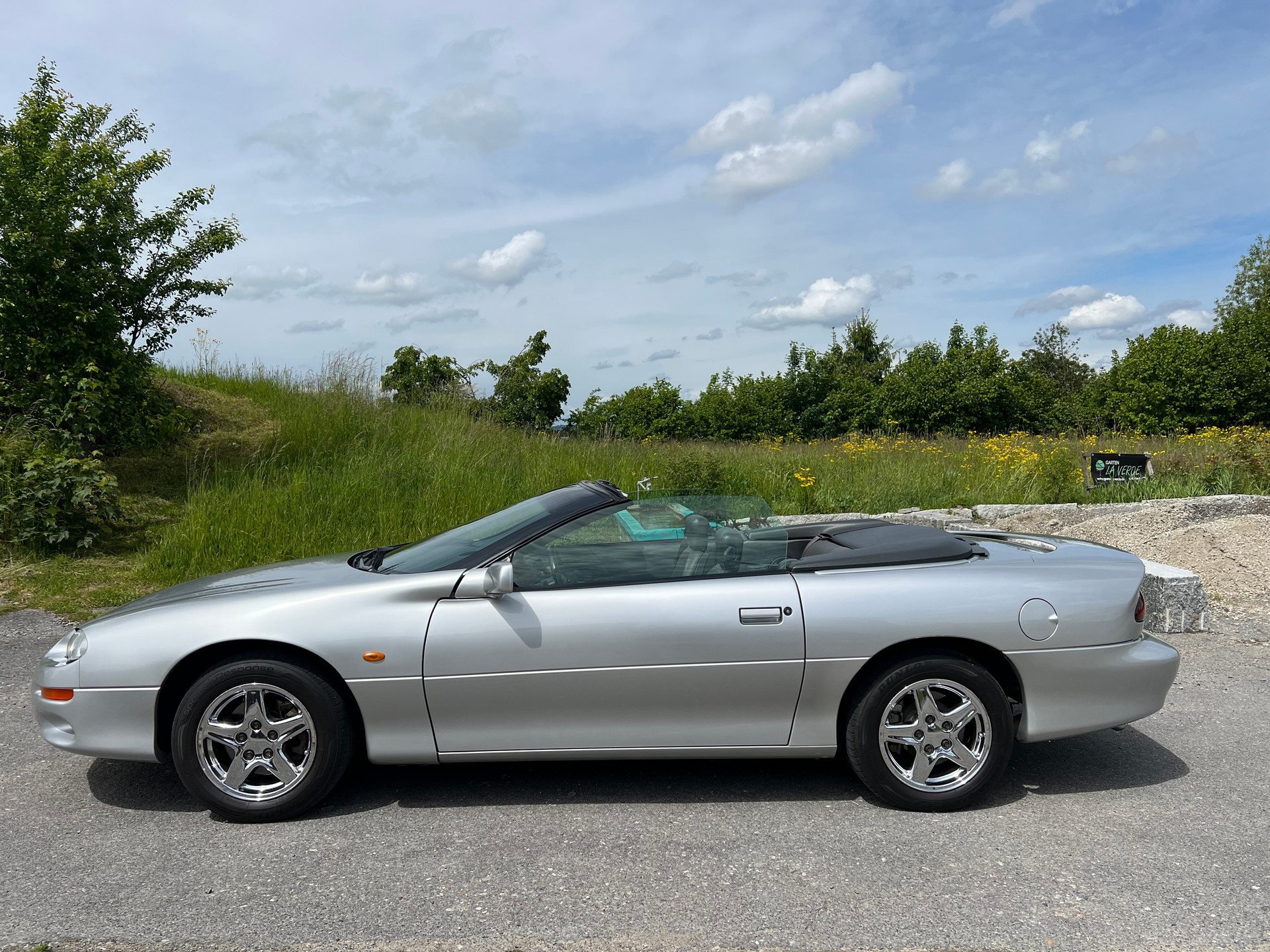 CHEVROLET Camaro Convertible B-image-7