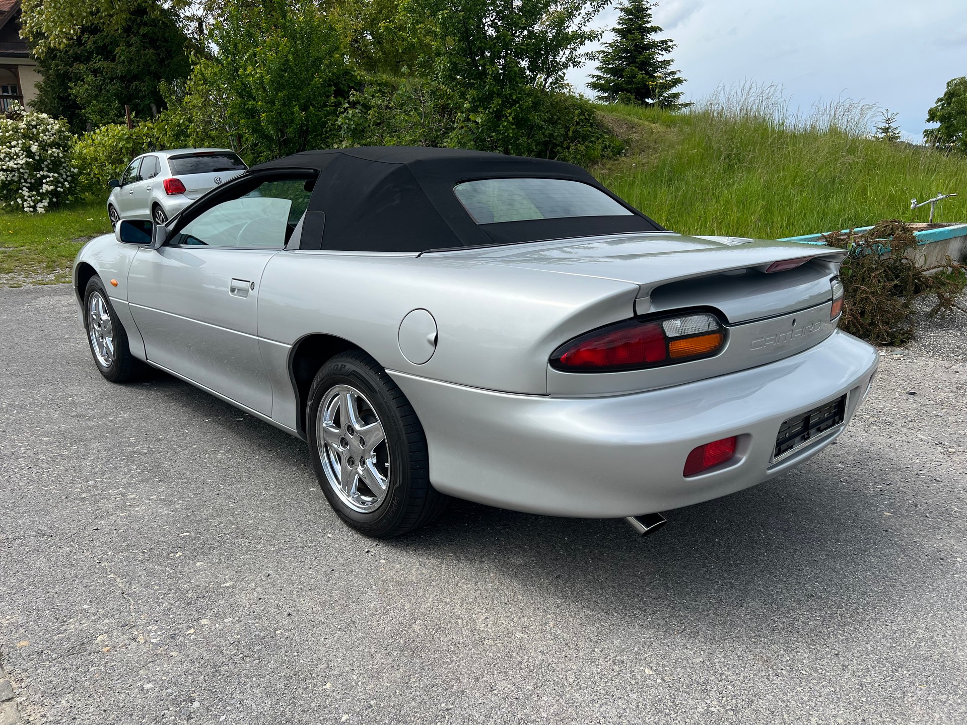CHEVROLET Camaro Convertible B-image-10